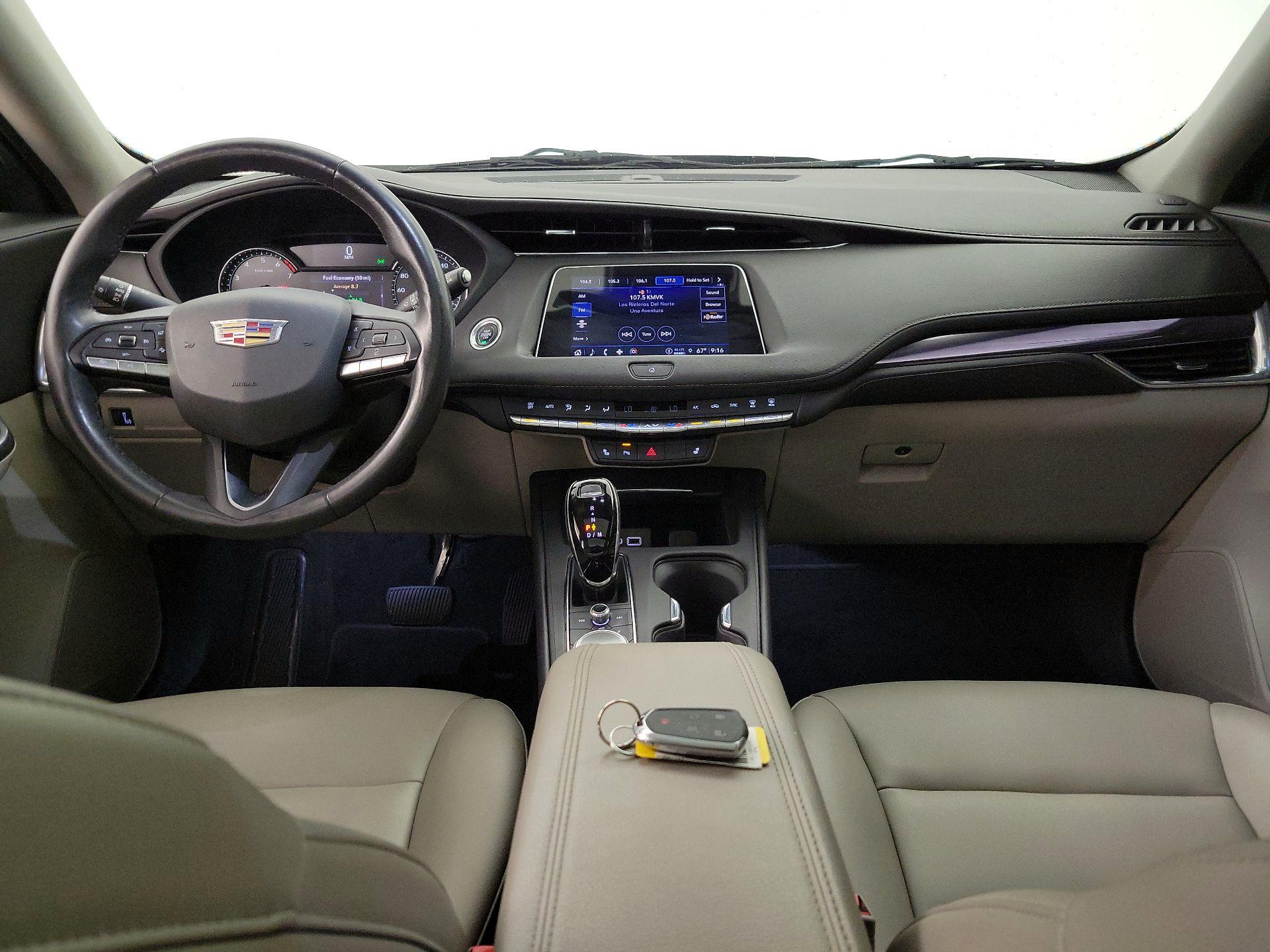 Thumbnail: 2023 Cadillac XT4 - 9