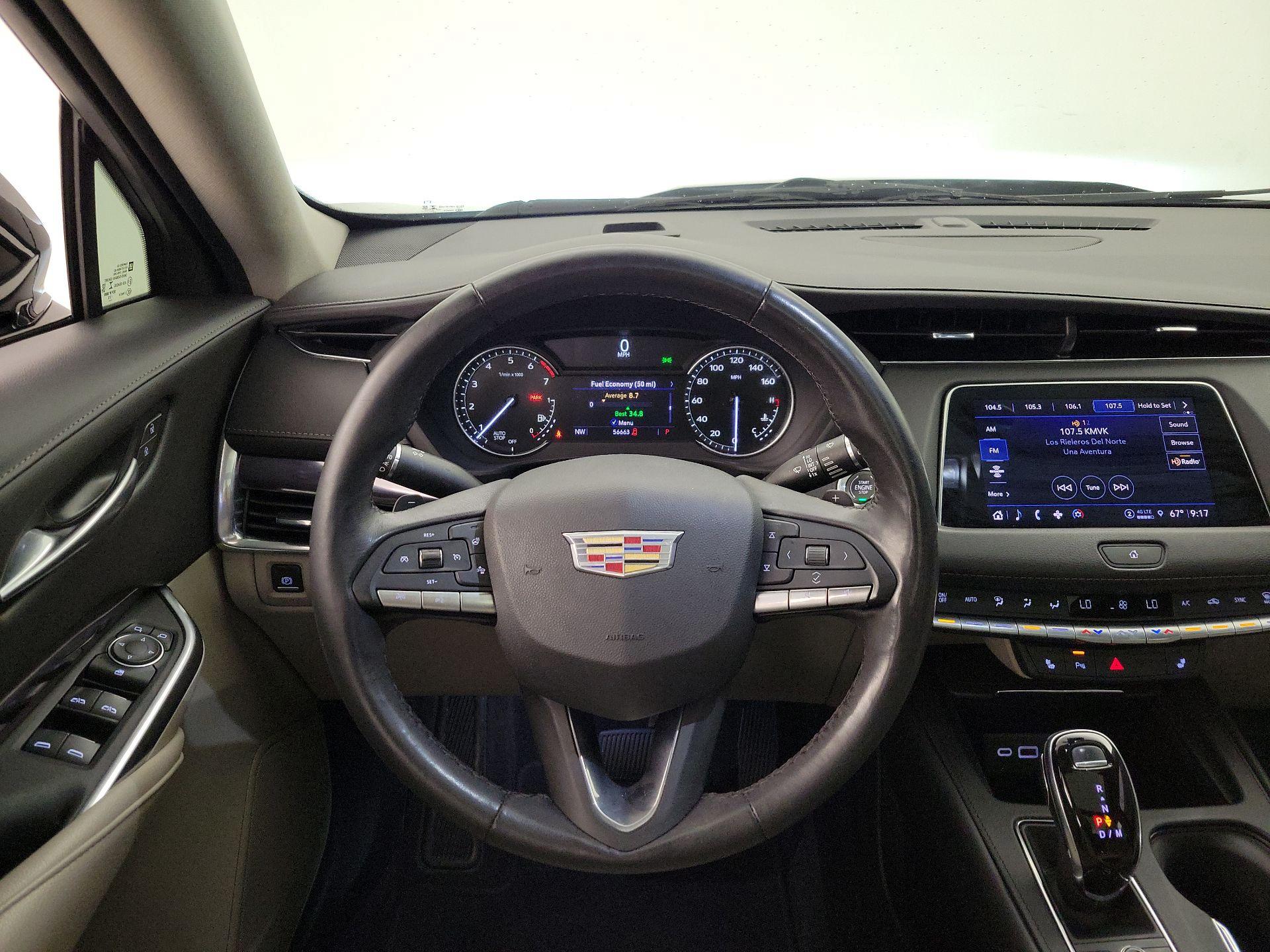 Thumbnail: 2023 Cadillac XT4 - 10