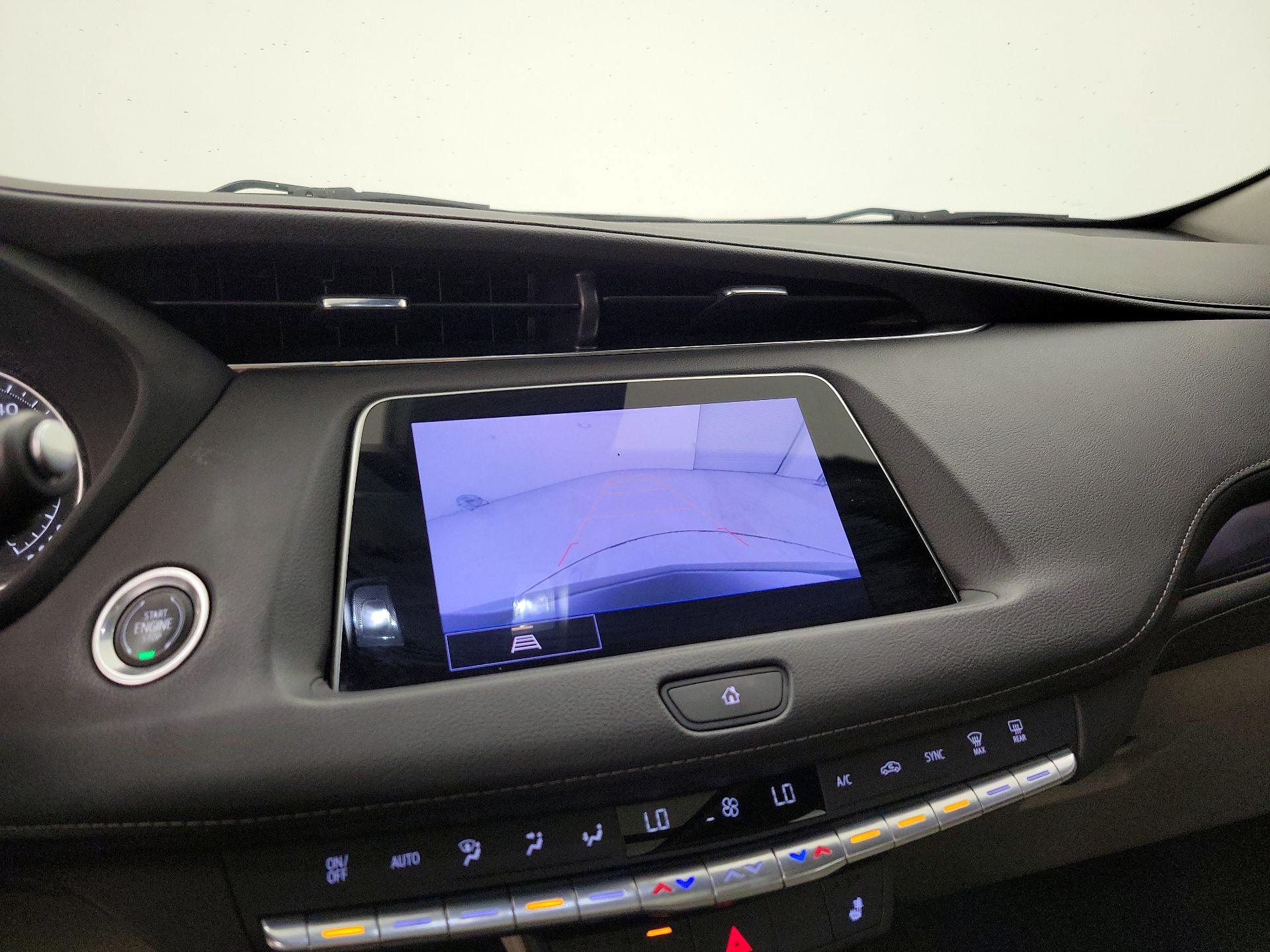 Thumbnail: 2023 Cadillac XT4 - 14