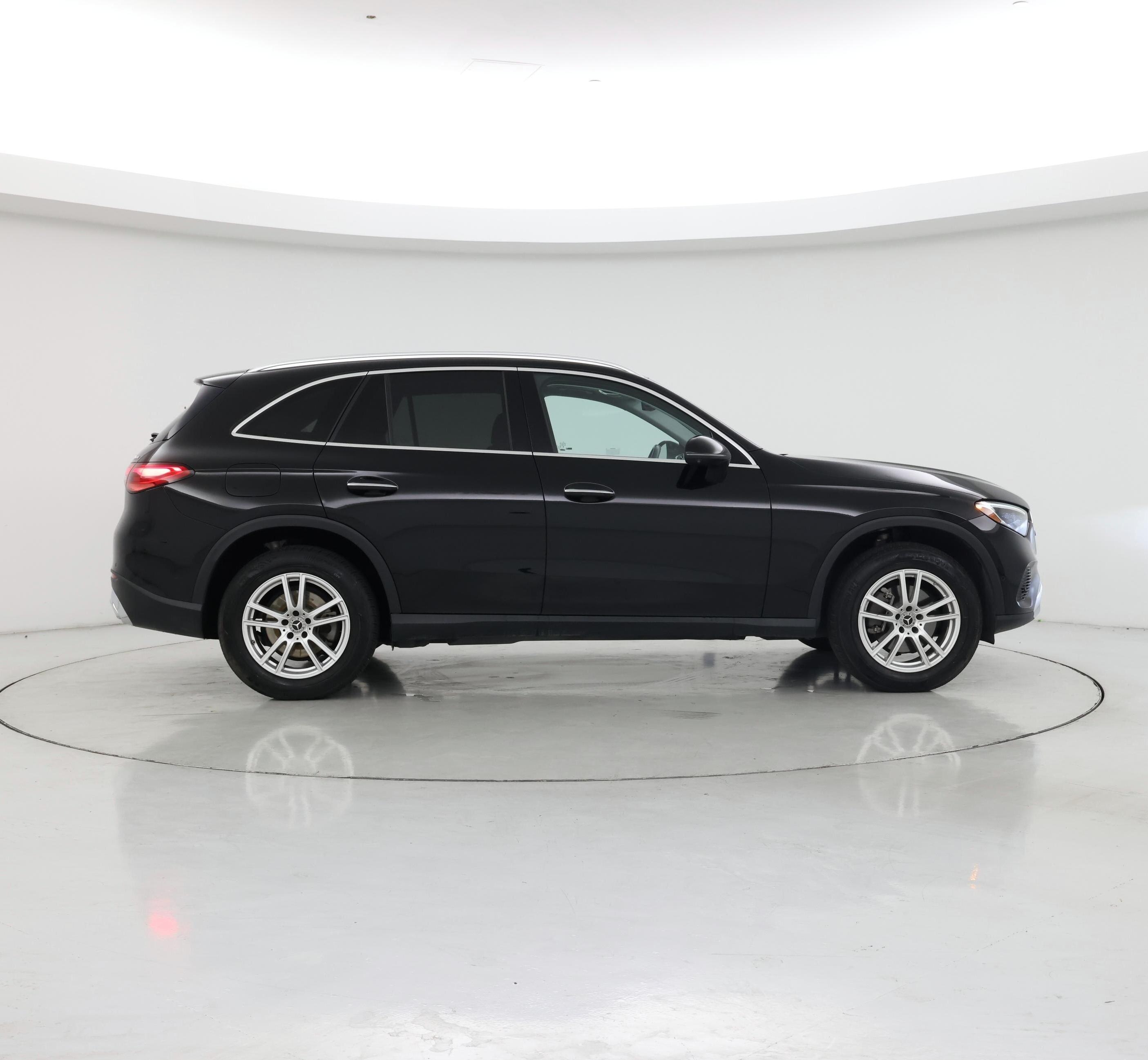 Thumbnail: 2023 Mercedes-Benz GLC - 7