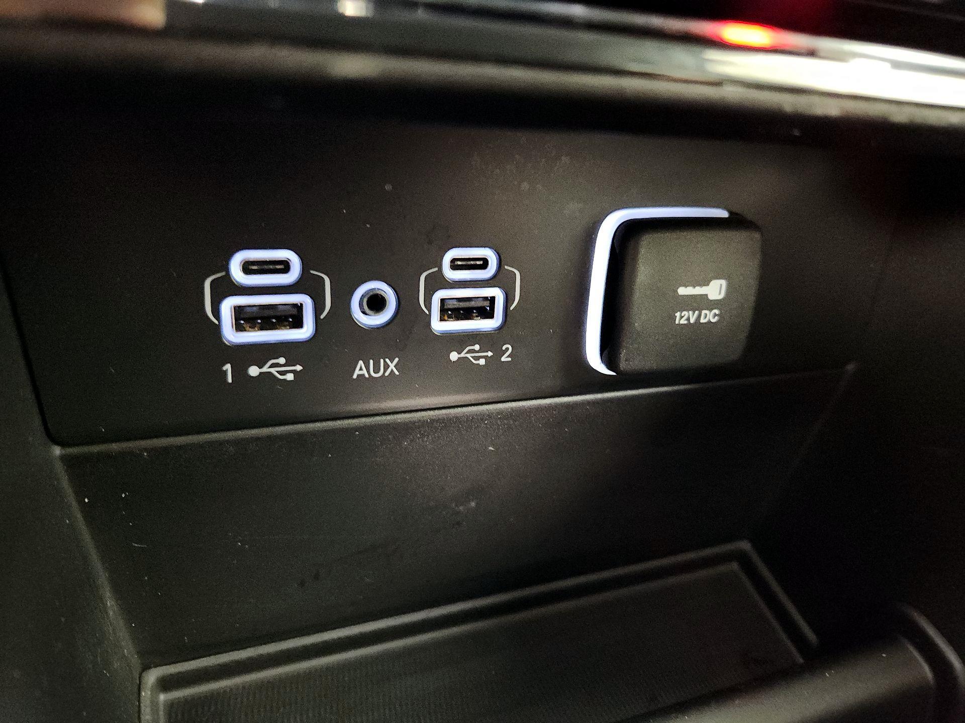 Thumbnail: 2023 Jeep Grand Cherokee - 19