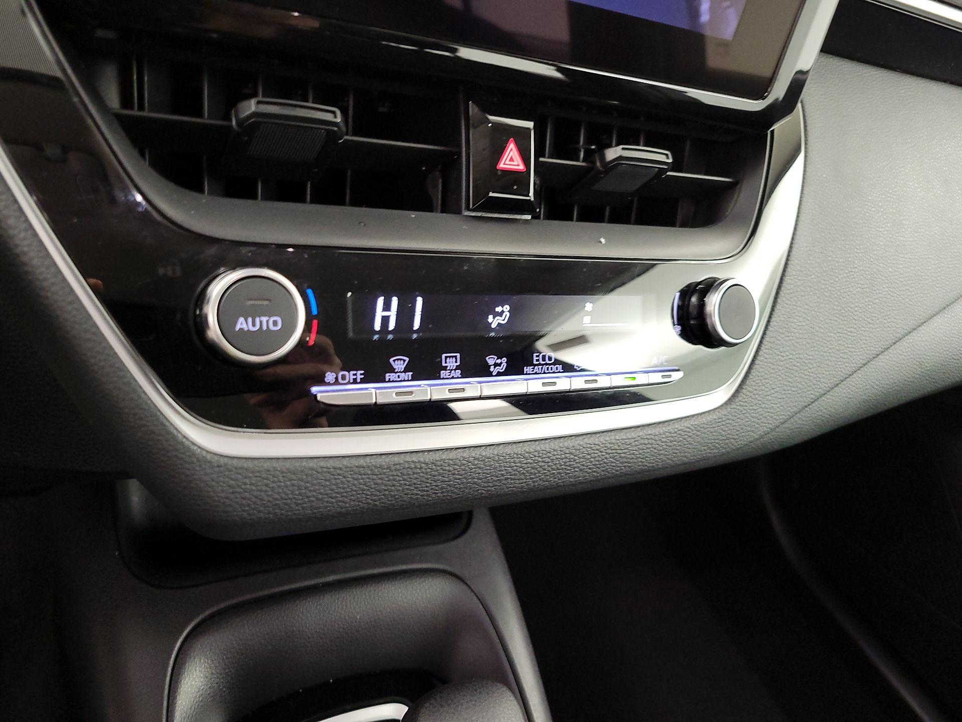 Thumbnail: 2025 Toyota Corolla - 16