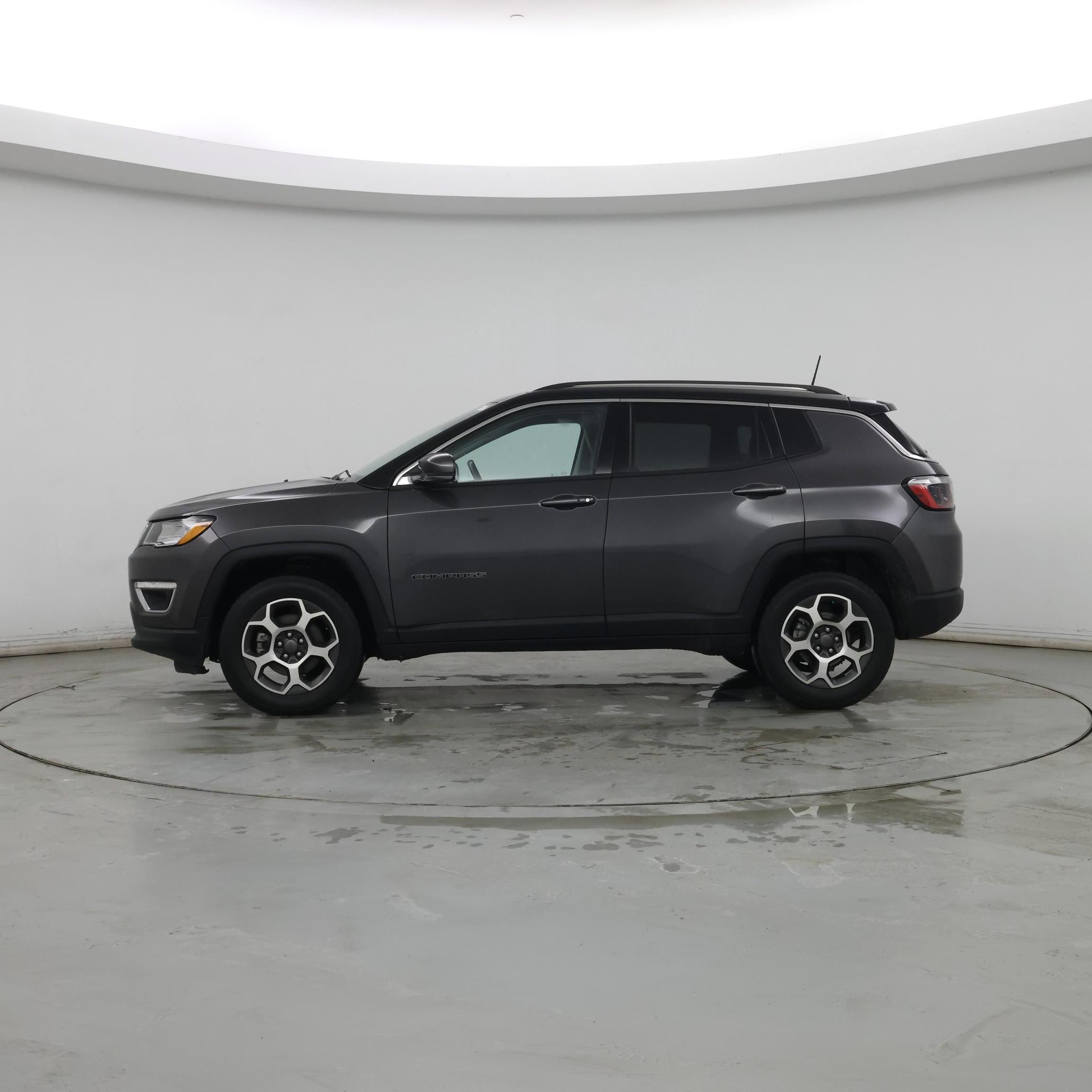 Thumbnail: 2021 Jeep Compass - 3