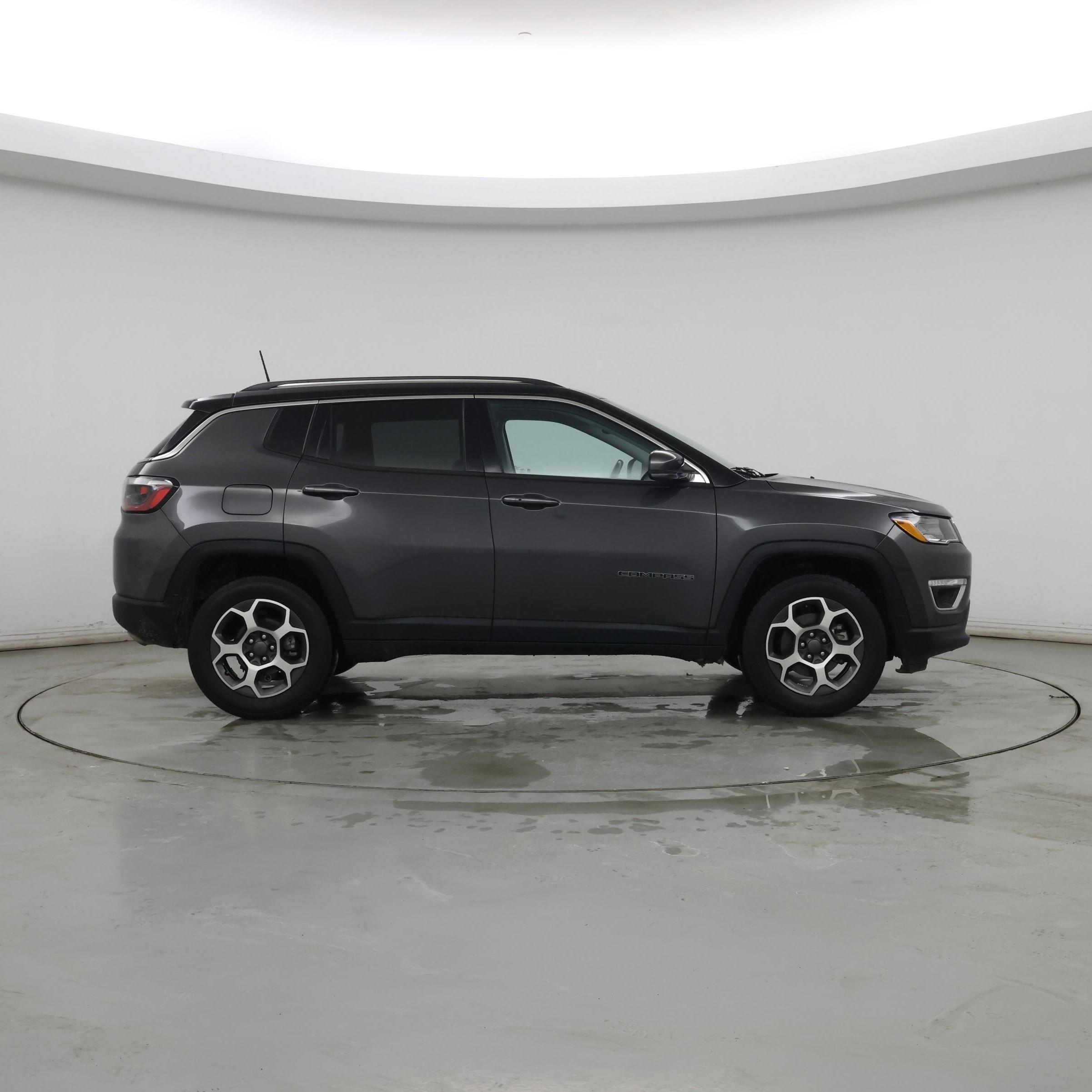 Thumbnail: 2021 Jeep Compass - 7