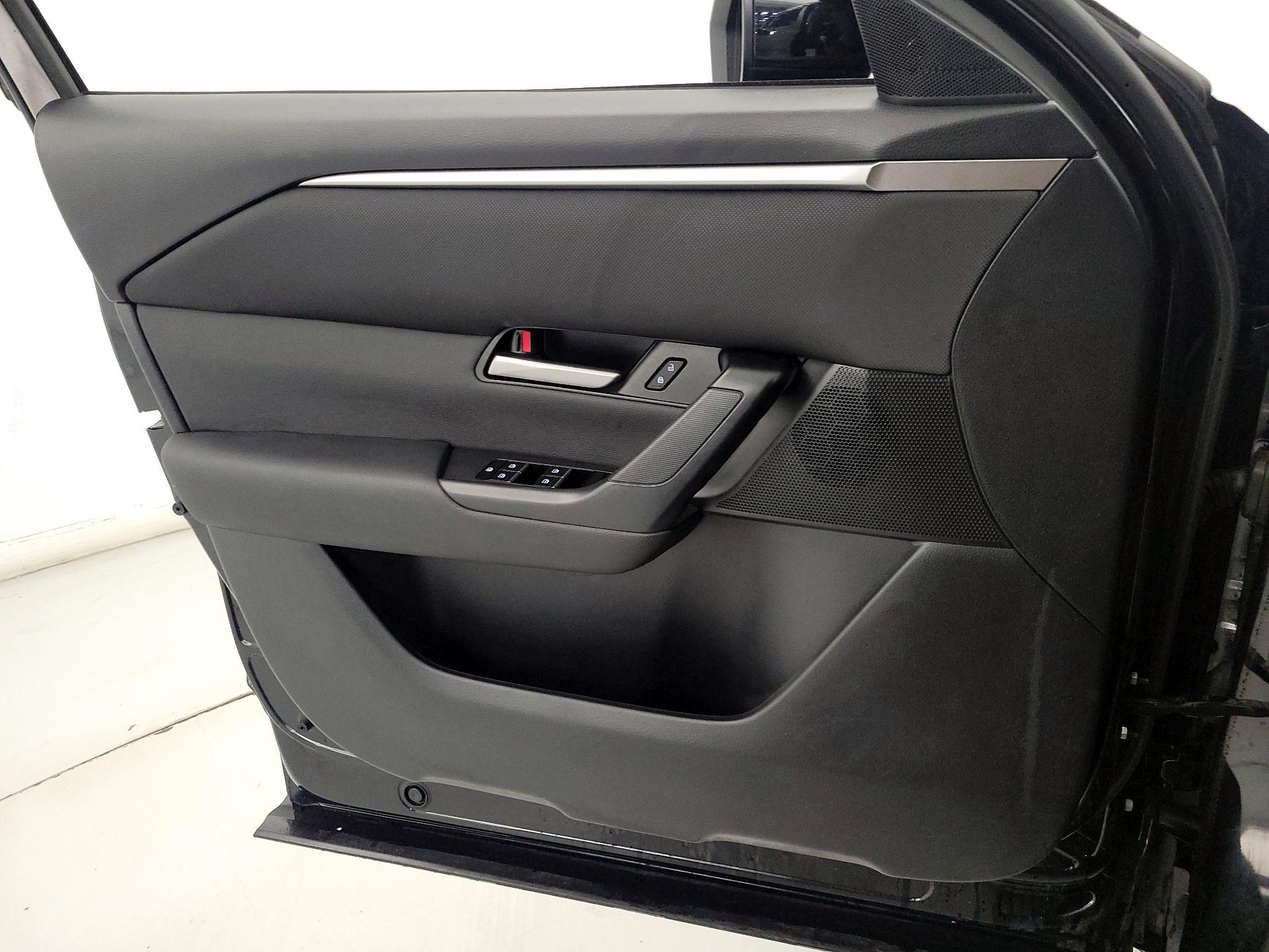 Thumbnail: 2025 Mazda CX-50 - 12