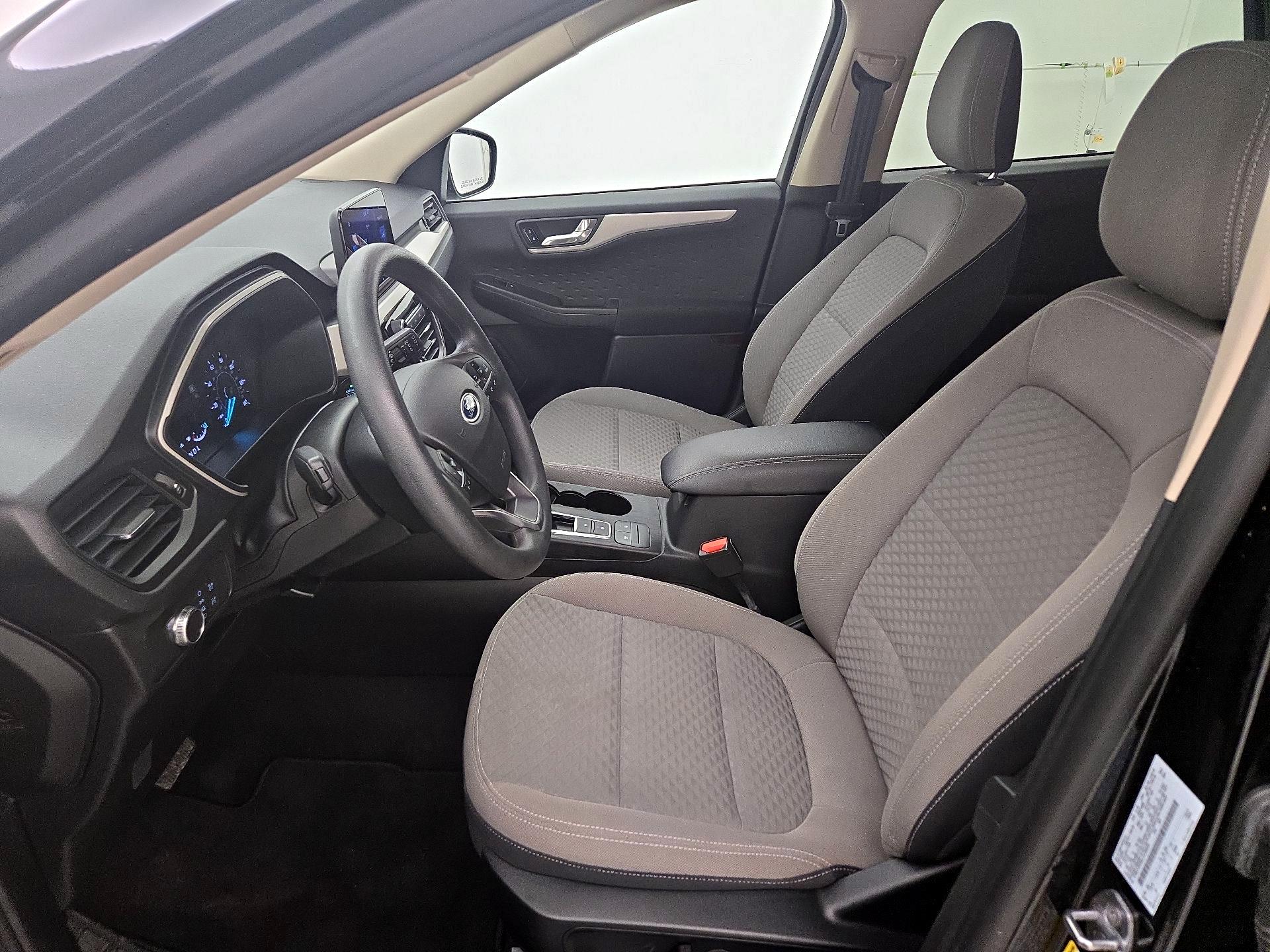 Thumbnail: 2020 Ford Escape - 11