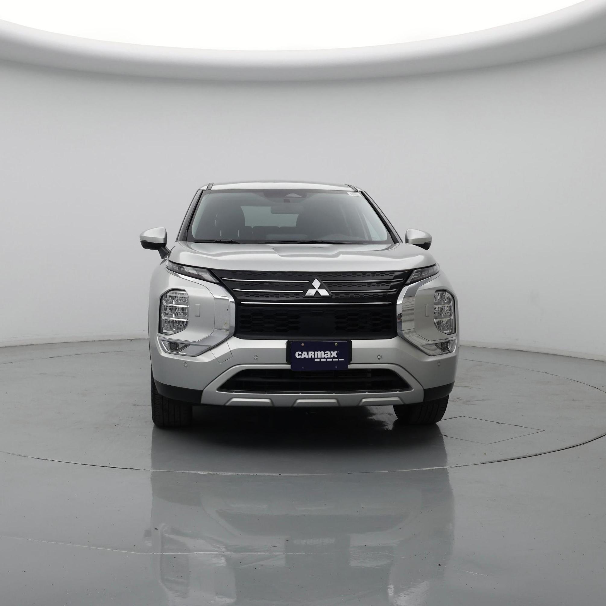 Thumbnail: 2024 Mitsubishi Outlander - 5