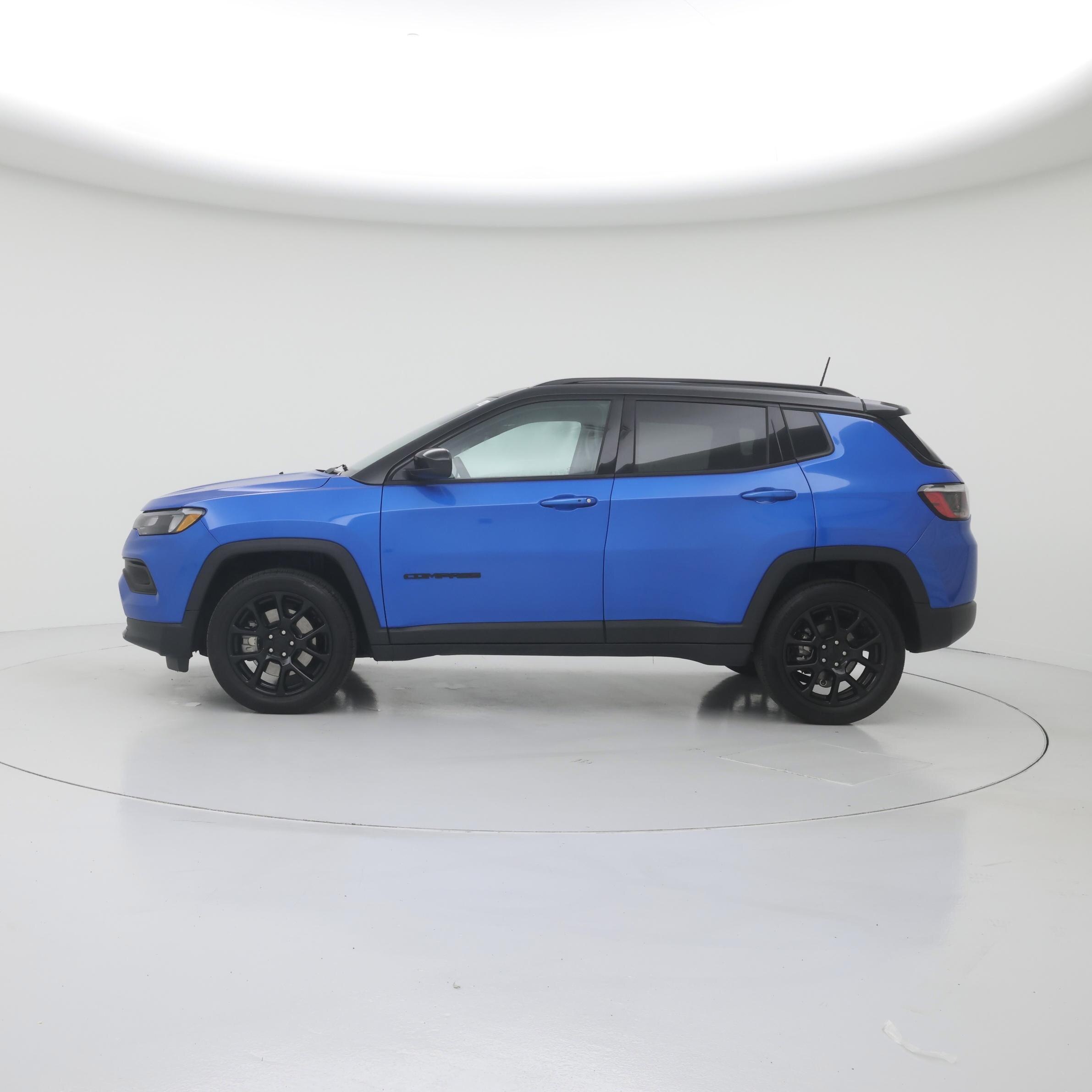Thumbnail: 2023 Jeep Compass - 3