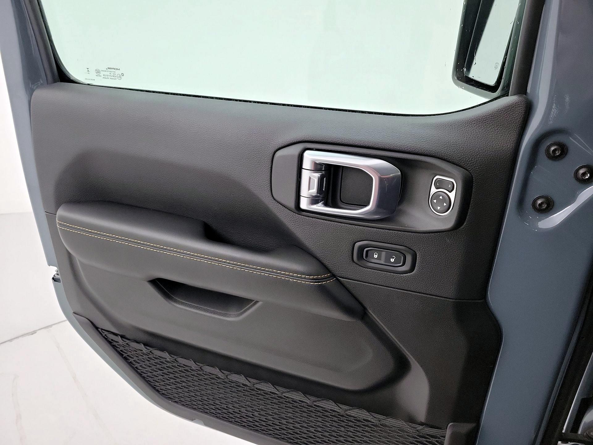 Thumbnail: 2024 Jeep Wrangler - 12