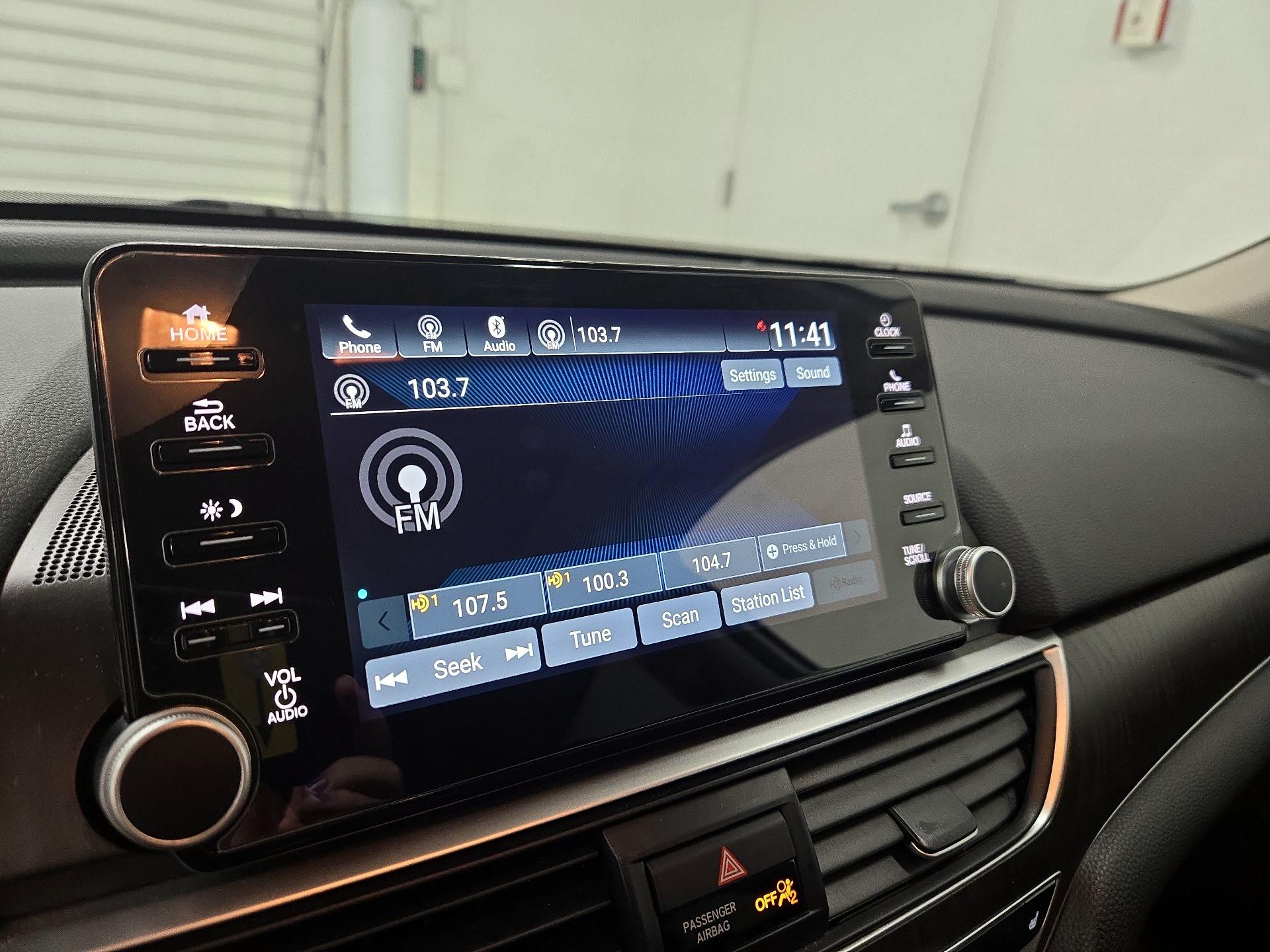 Thumbnail: 2020 Honda Accord - 15