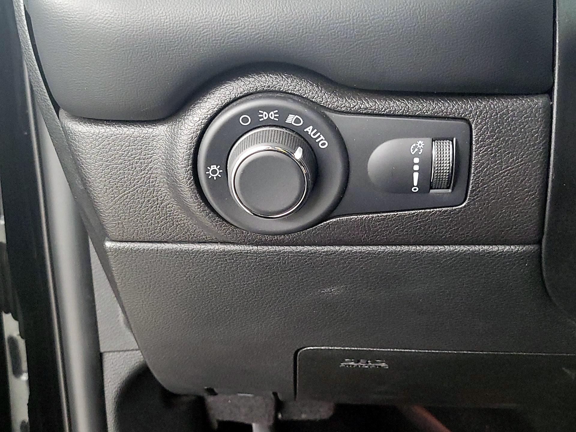 Thumbnail: 2024 Dodge Durango - 13