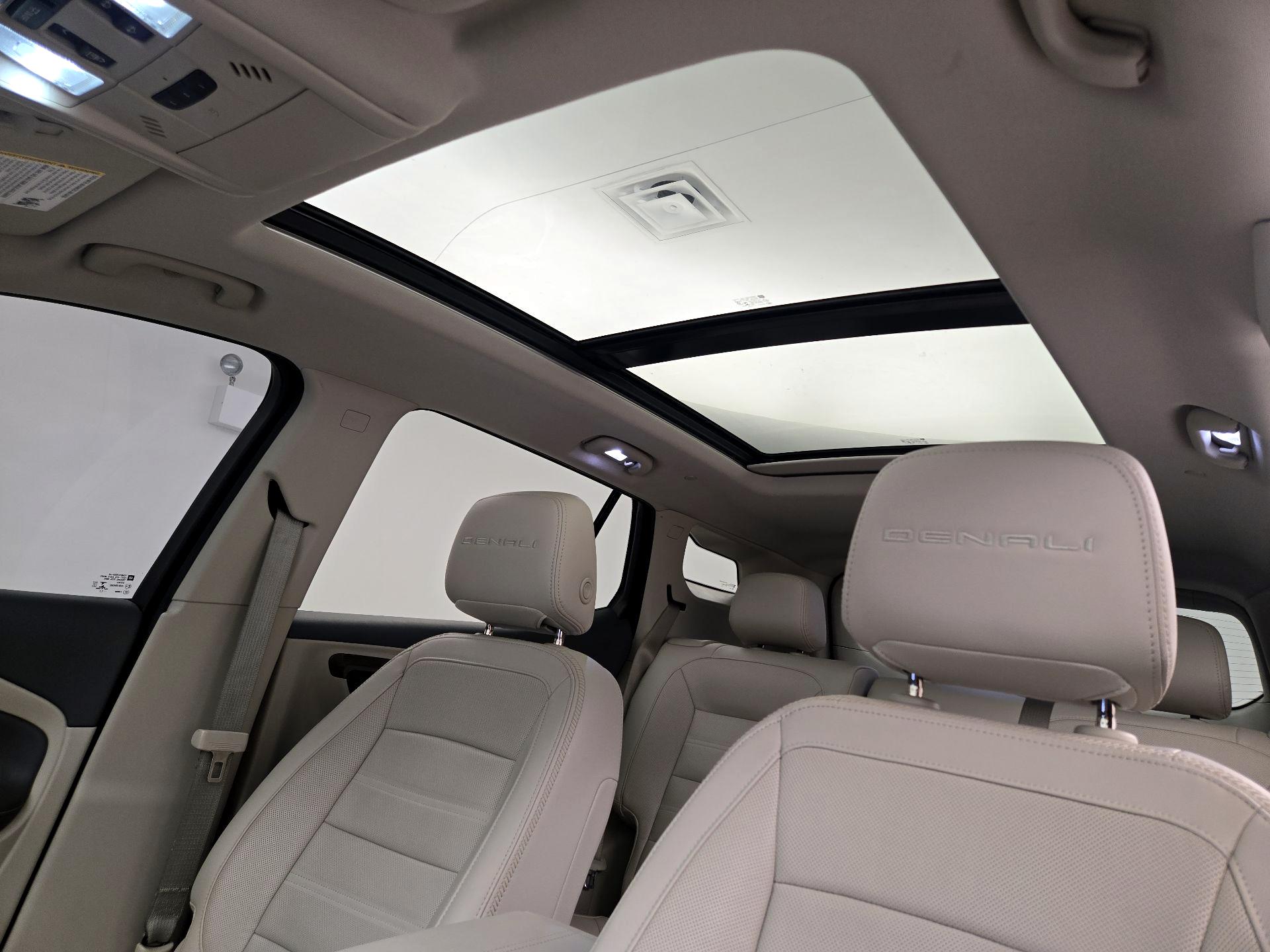 Thumbnail: 2022 GMC Terrain - 20