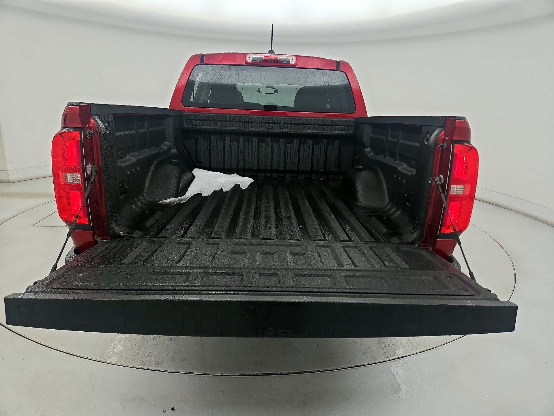 Thumbnail: 2021 Chevrolet Colorado - 20