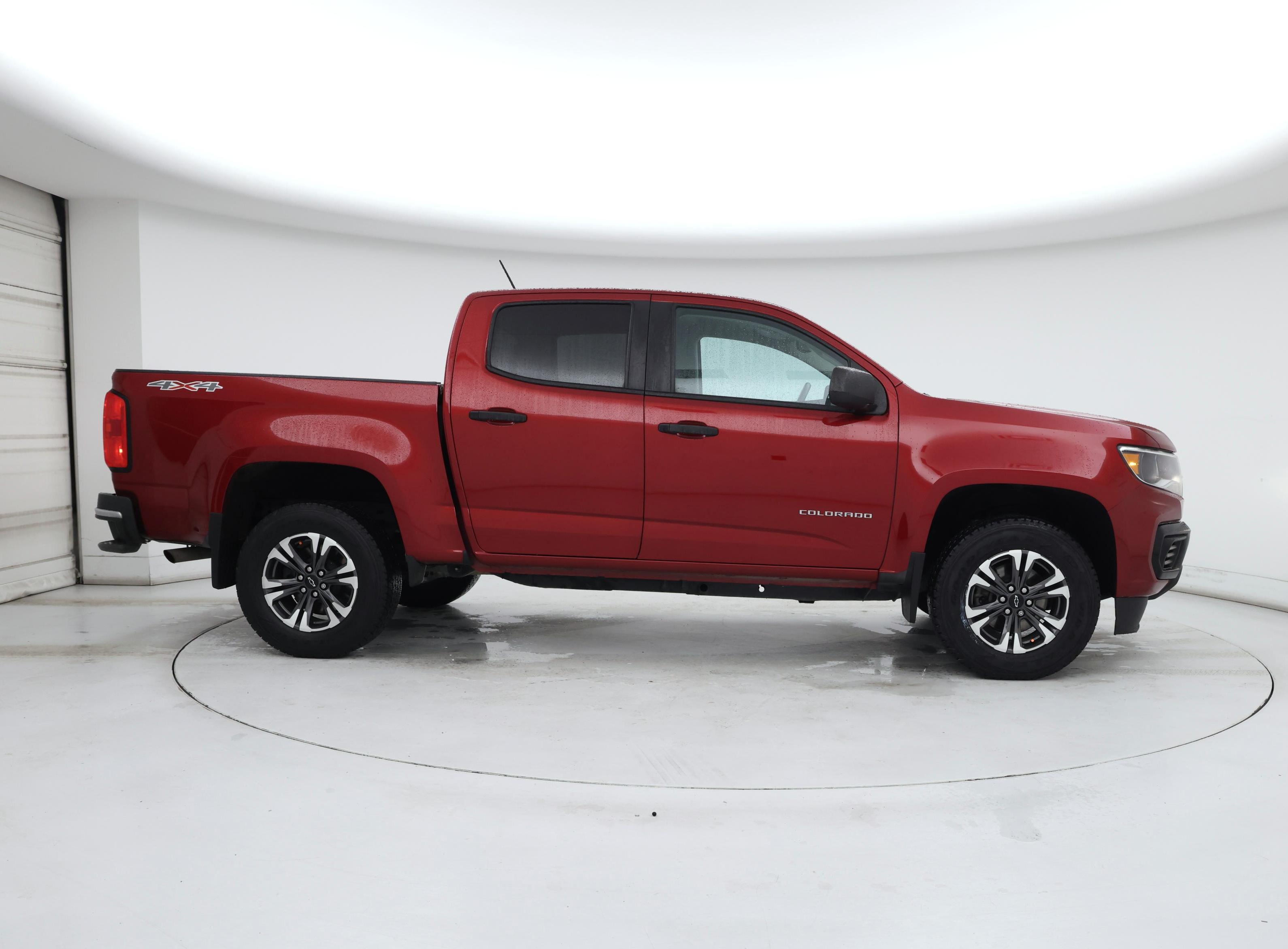 Thumbnail: 2021 Chevrolet Colorado - 7