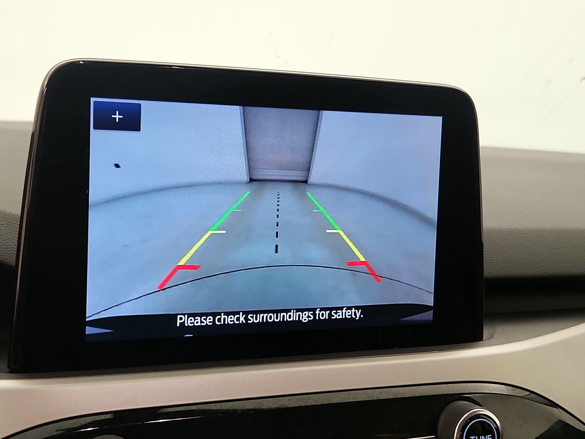 Thumbnail: 2022 Ford Escape - 15