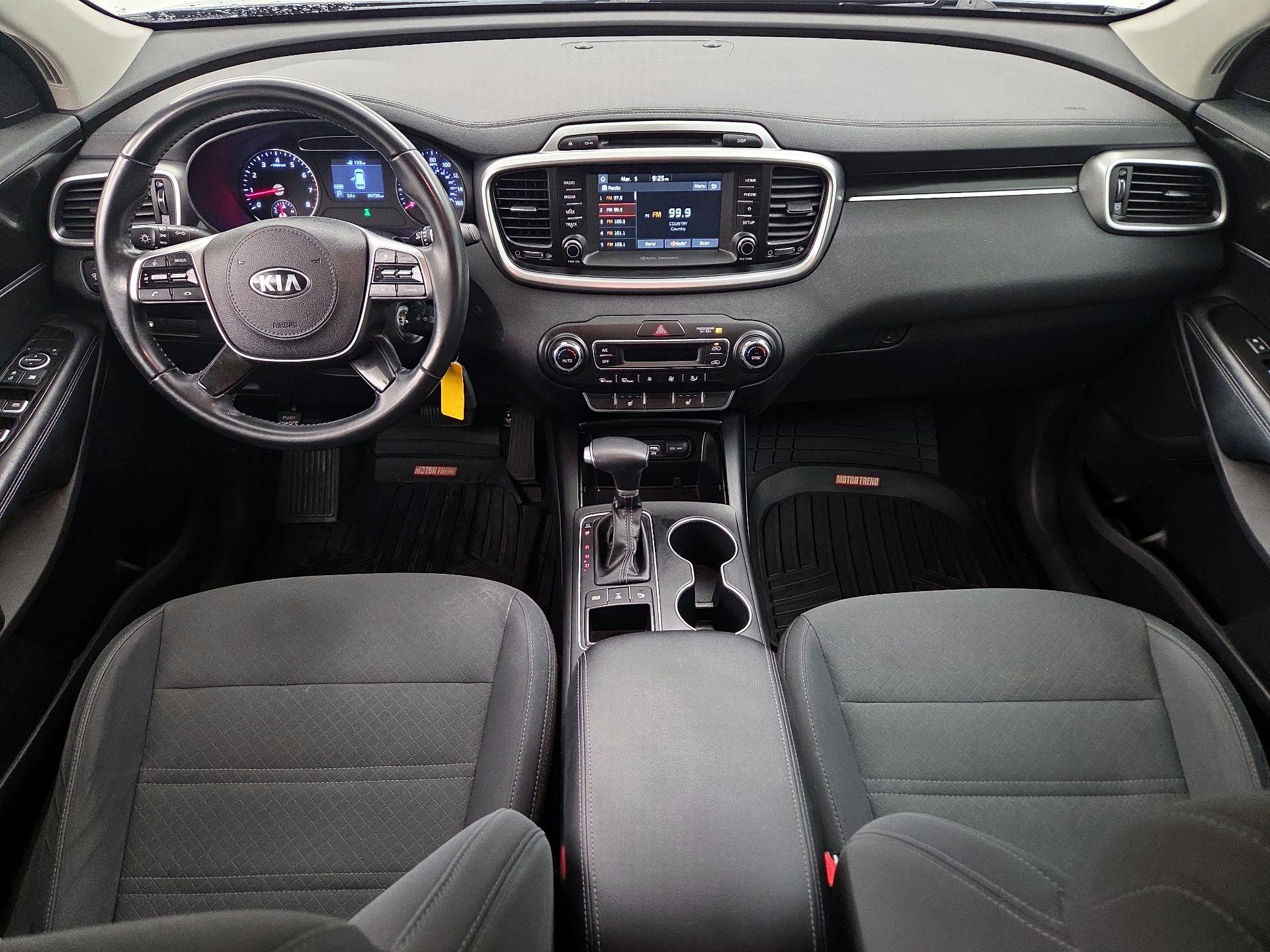 Thumbnail: 2019 Kia Sorento - 8