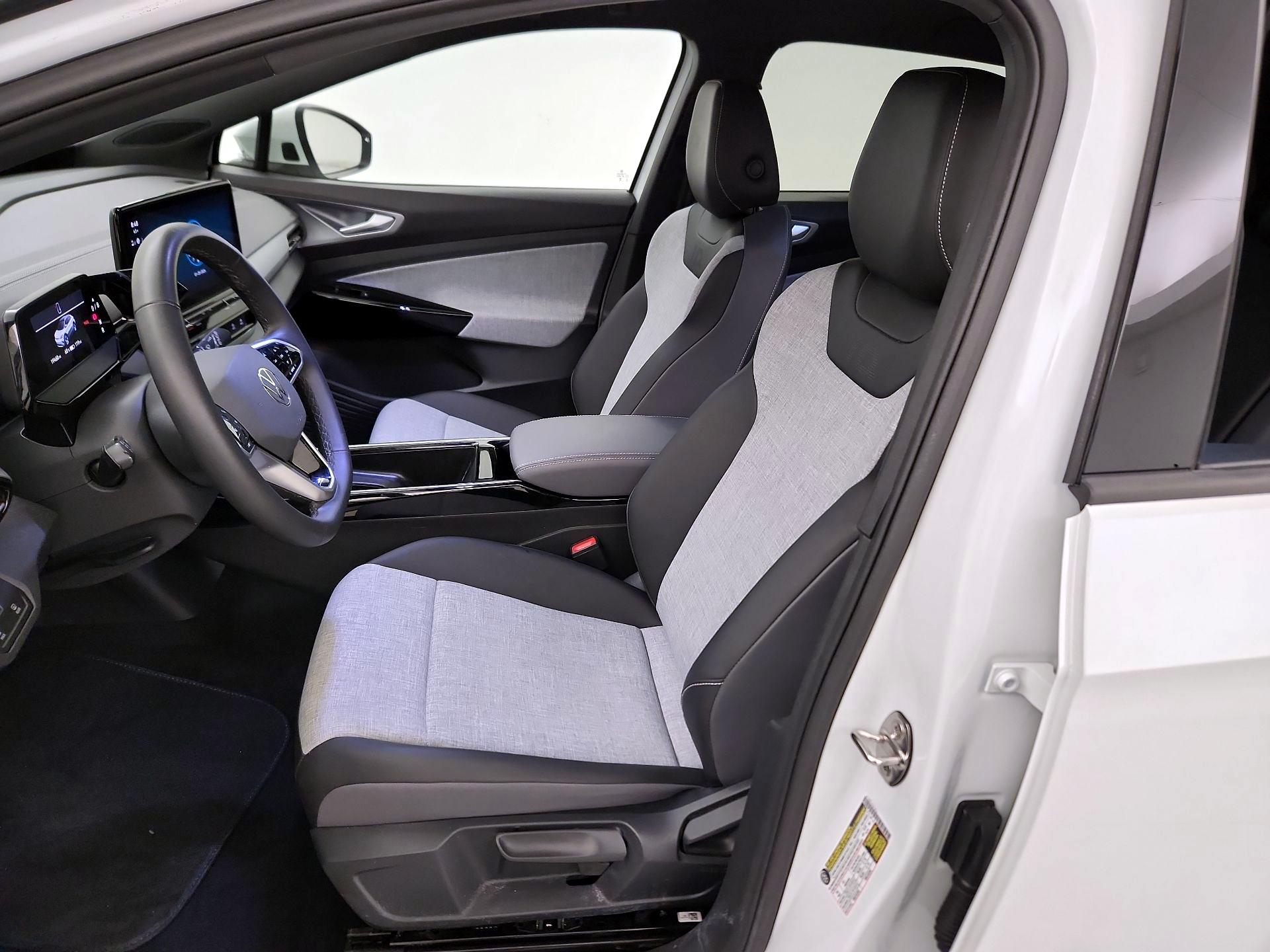 Thumbnail: 2024 Volkswagen ID.4 - 11