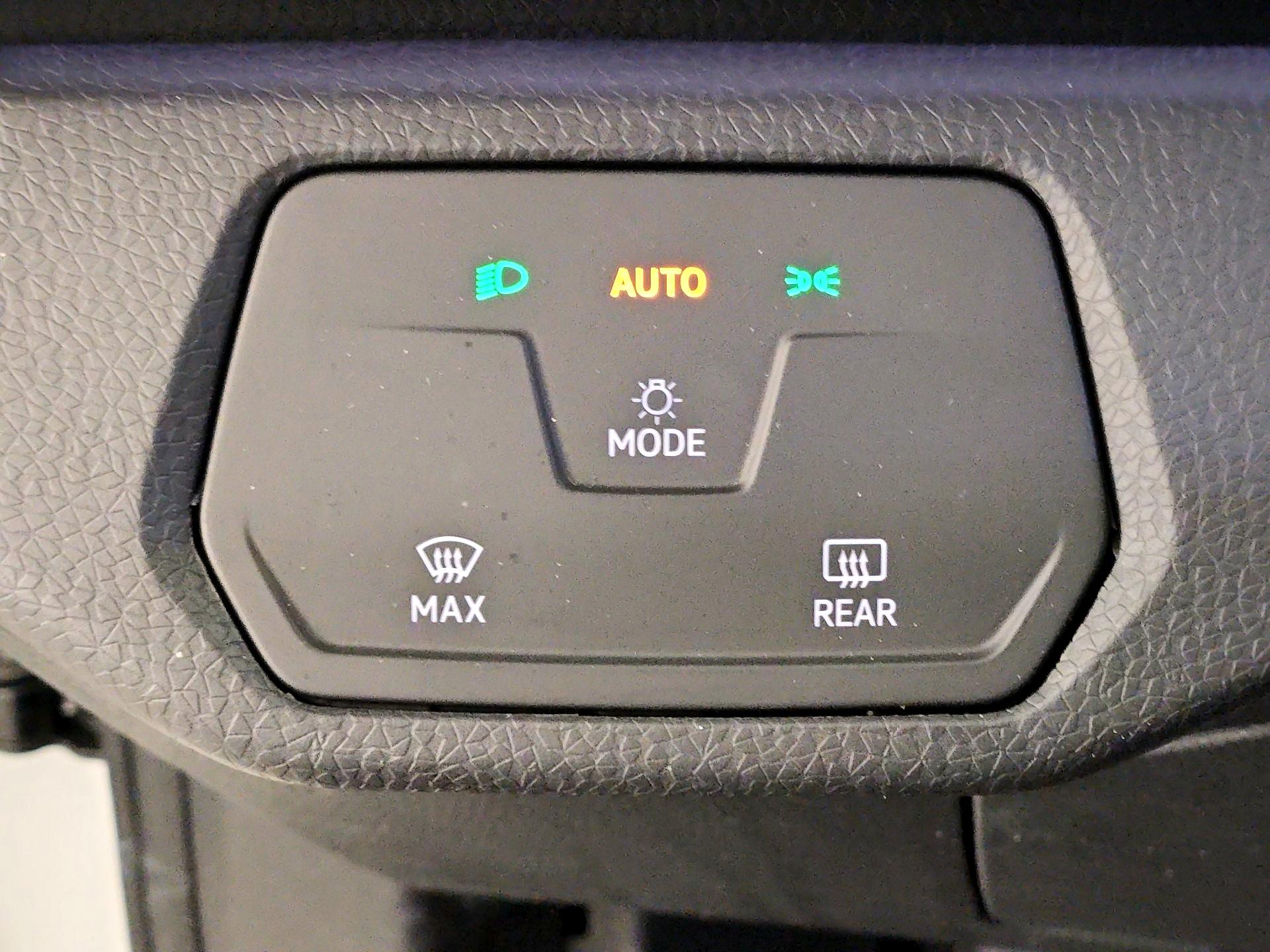 Thumbnail: 2024 Volkswagen ID.4 - 13