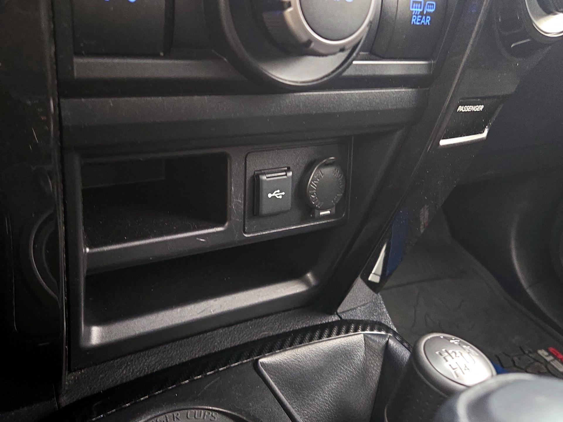 Thumbnail: 2021 Toyota 4Runner - 18