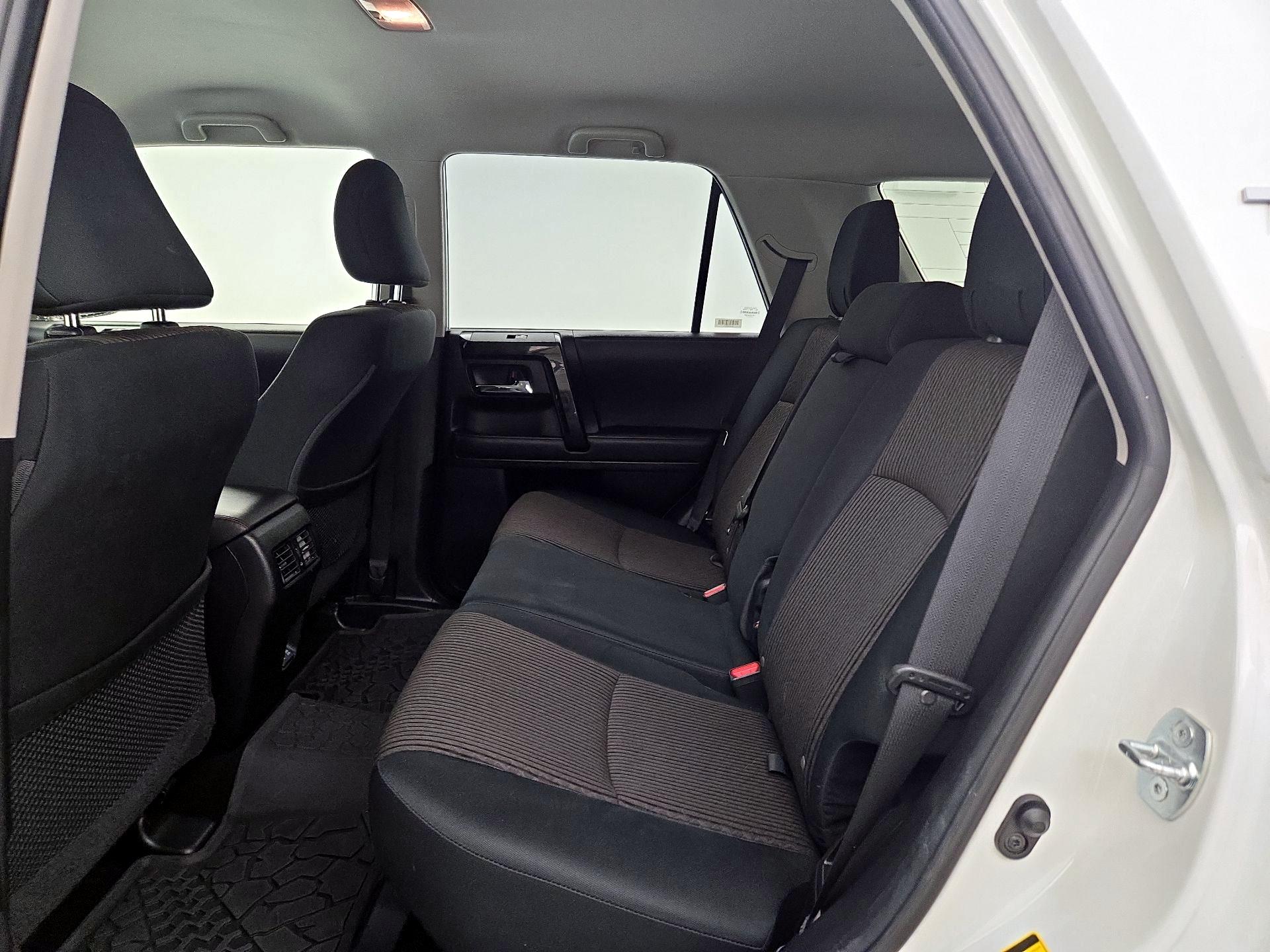 Thumbnail: 2021 Toyota 4Runner - 19