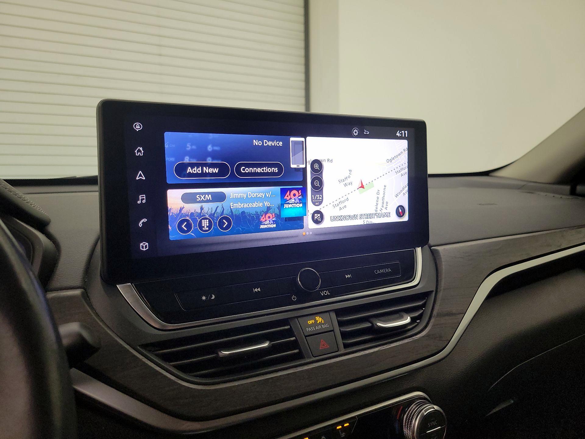 Thumbnail: 2023 Nissan Altima - 15