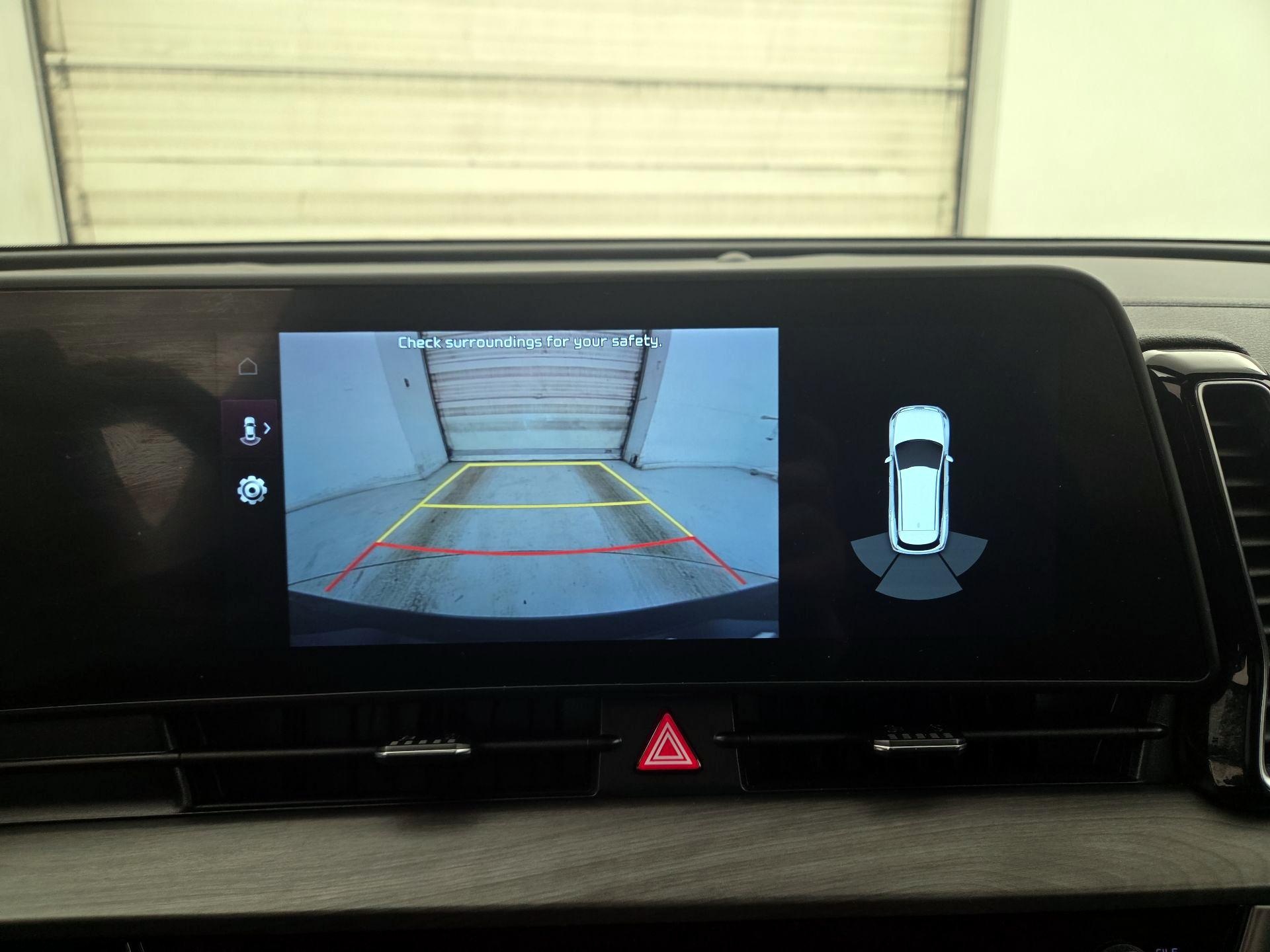 Thumbnail: 2023 Kia Sportage - 15