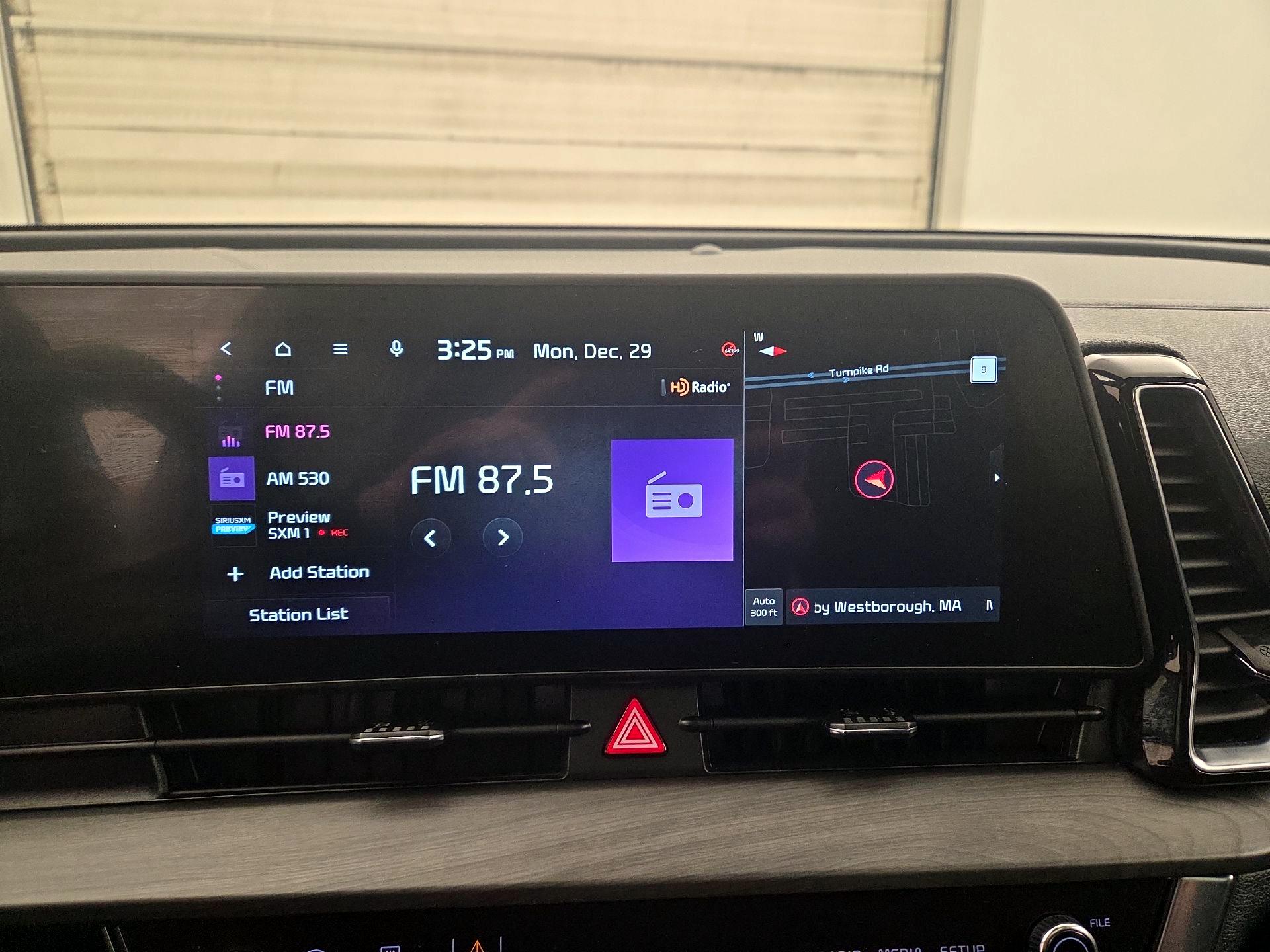 Thumbnail: 2023 Kia Sportage - 16