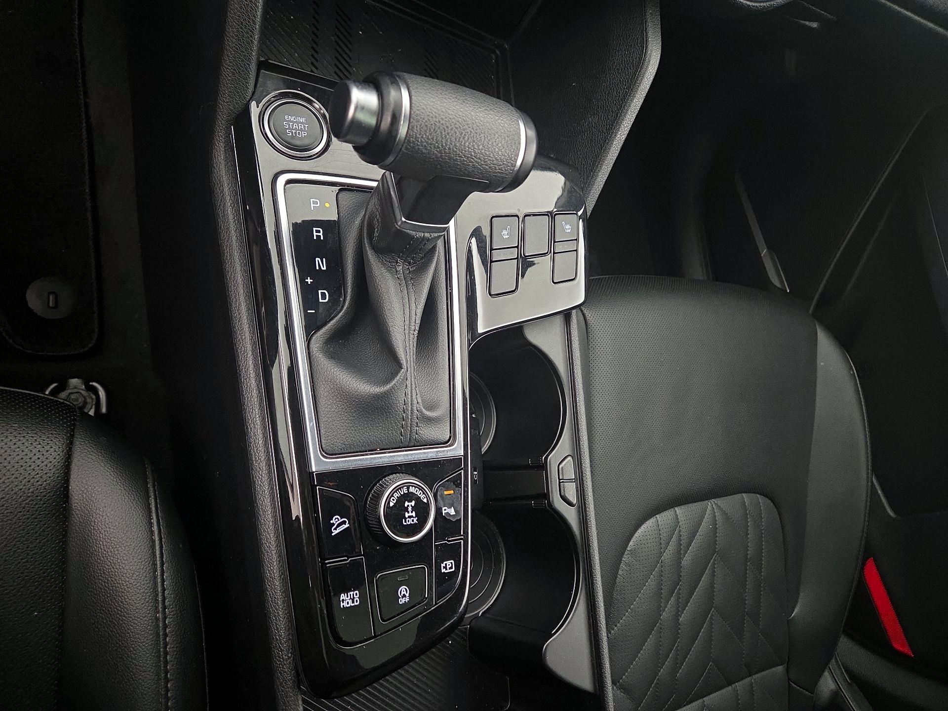 Thumbnail: 2023 Kia Sportage - 18