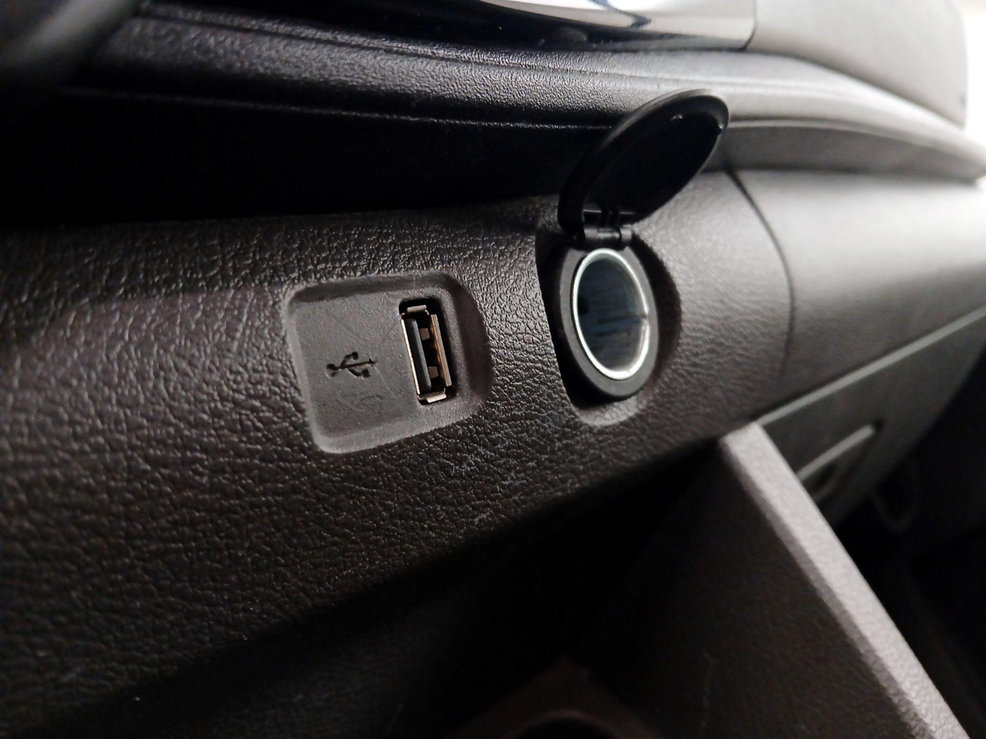 Thumbnail: 2023 Ford Transit Series - 19