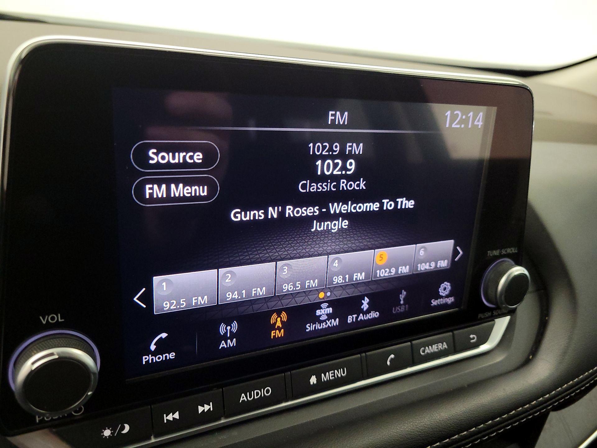 Thumbnail: 2023 Nissan Rogue - 15