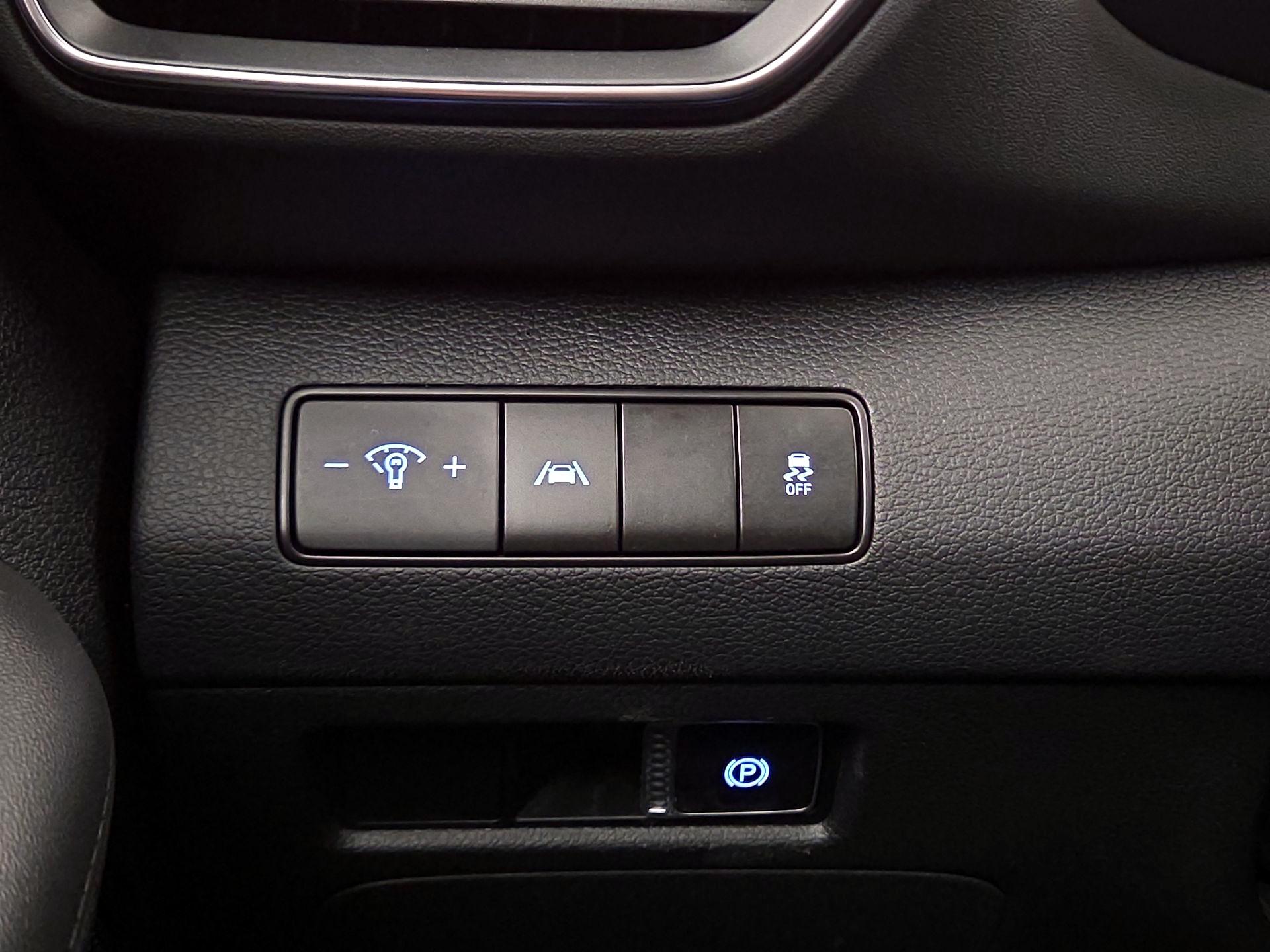 Thumbnail: 2022 Hyundai Santa Fe - 13