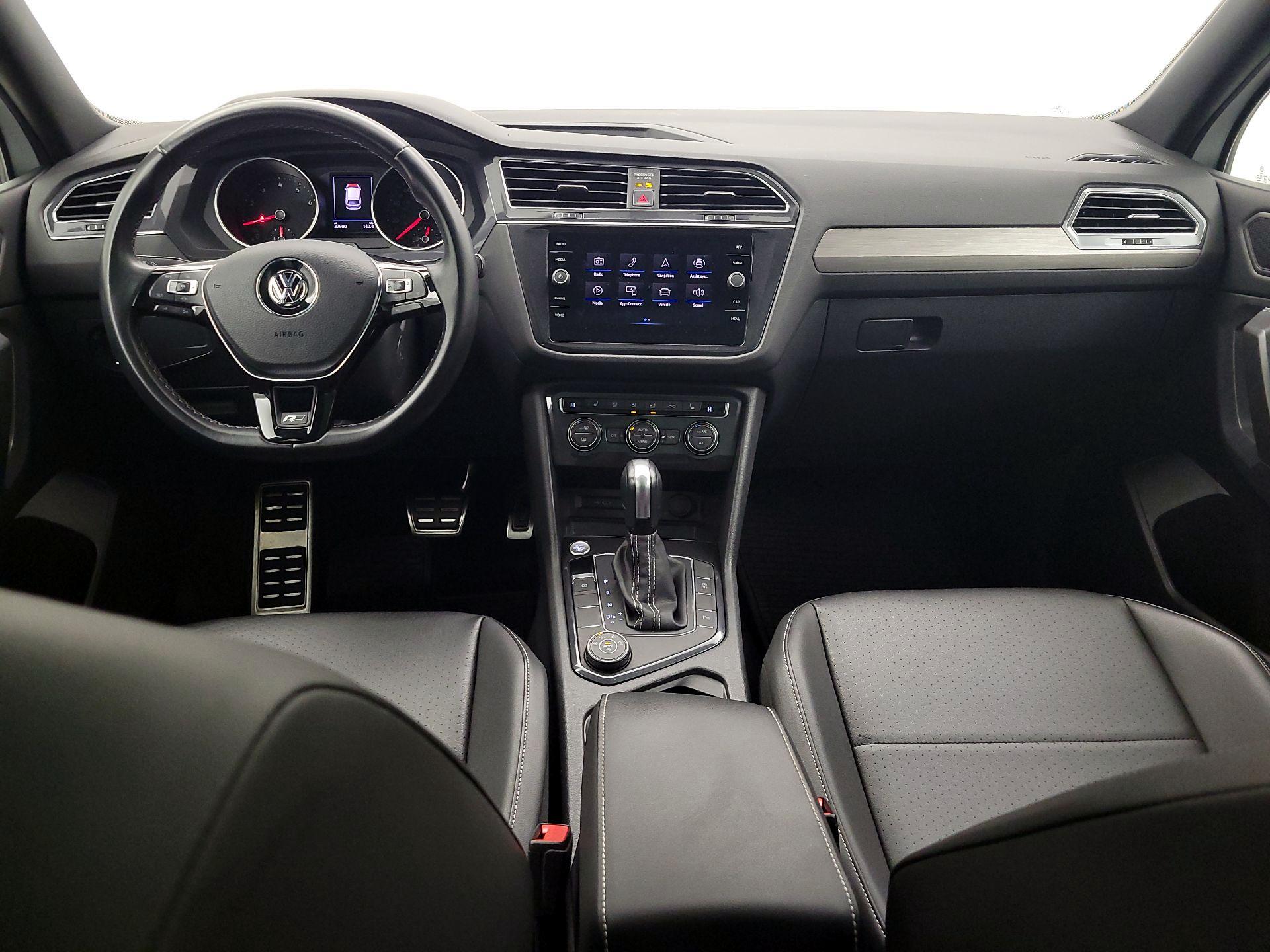 Thumbnail: 2021 Volkswagen Tiguan - 9