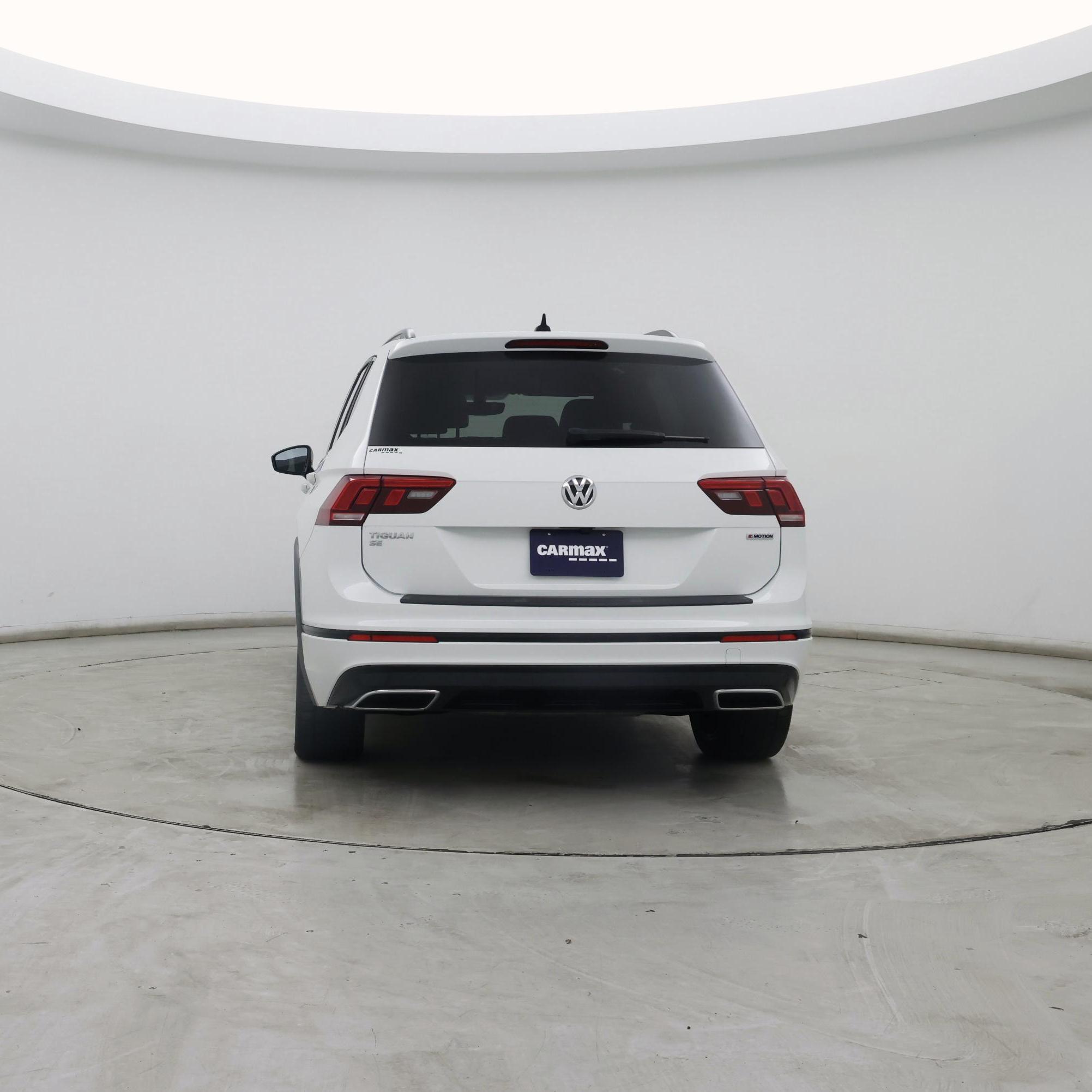 Thumbnail: 2021 Volkswagen Tiguan - 6