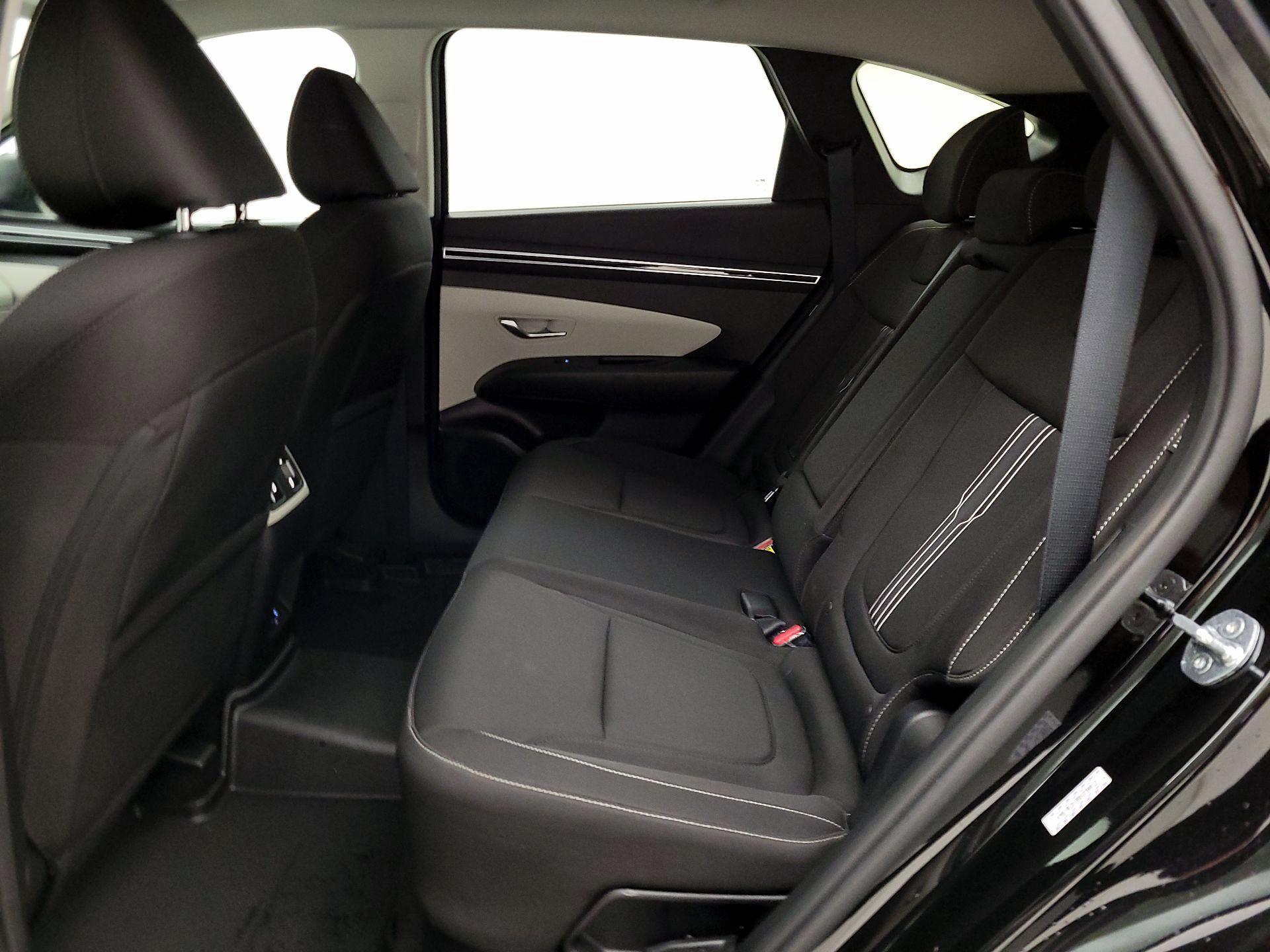 Thumbnail: 2024 Hyundai Tucson - 19