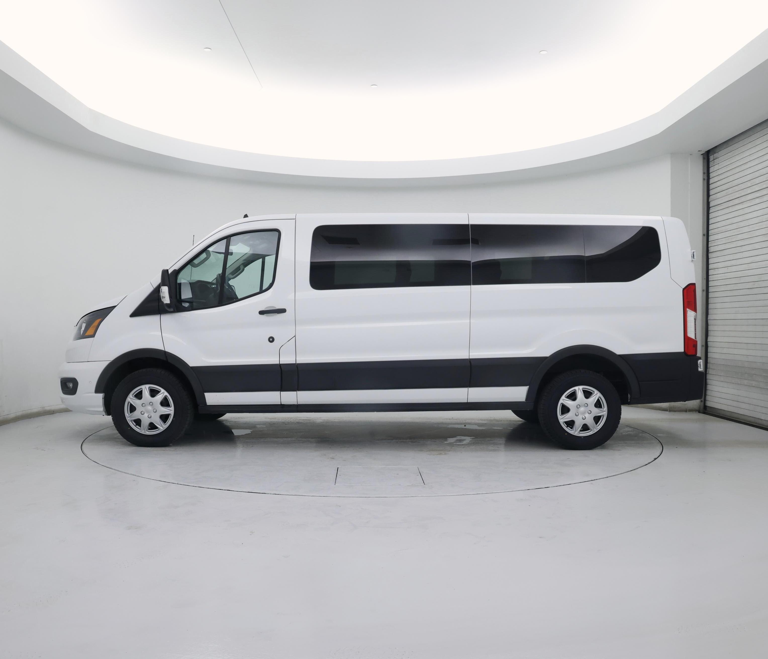 Thumbnail: 2023 Ford Transit Series - 3