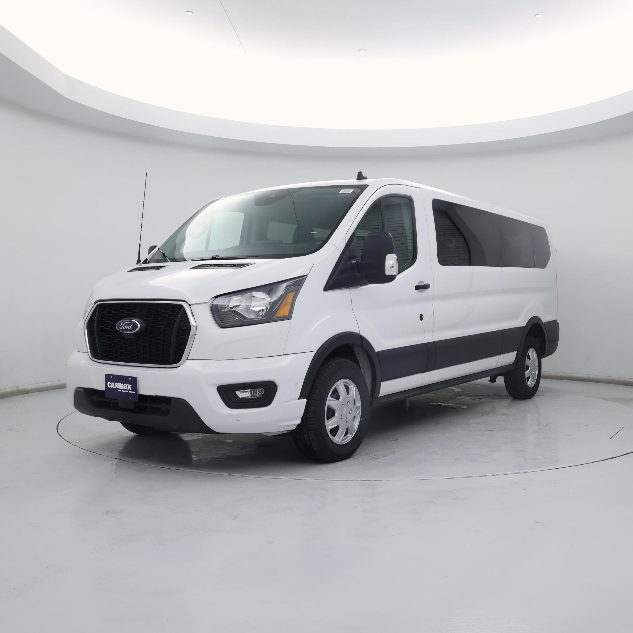 Thumbnail: 2023 Ford Transit Series - 4