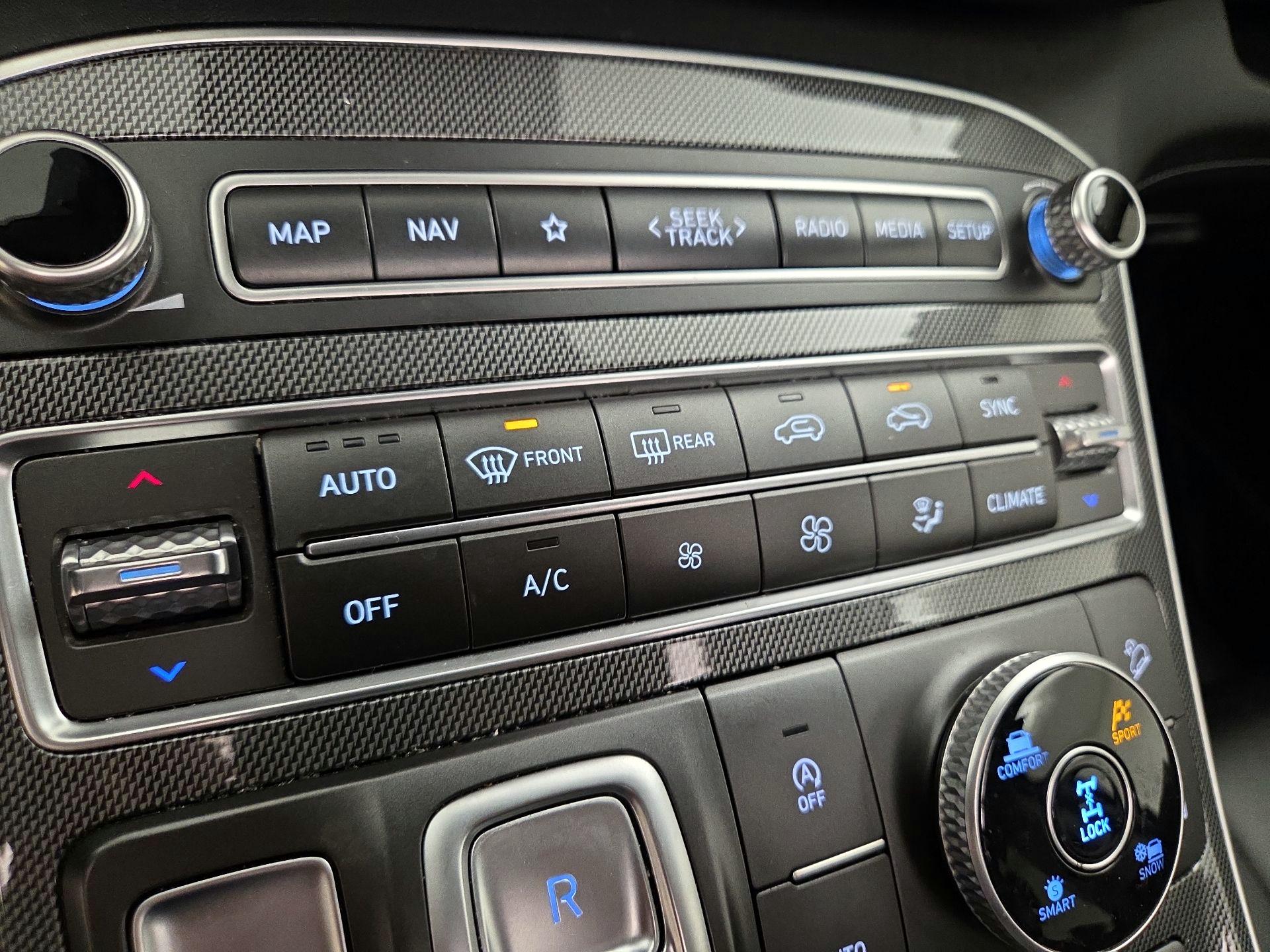 Thumbnail: 2023 Hyundai Santa Fe - 16