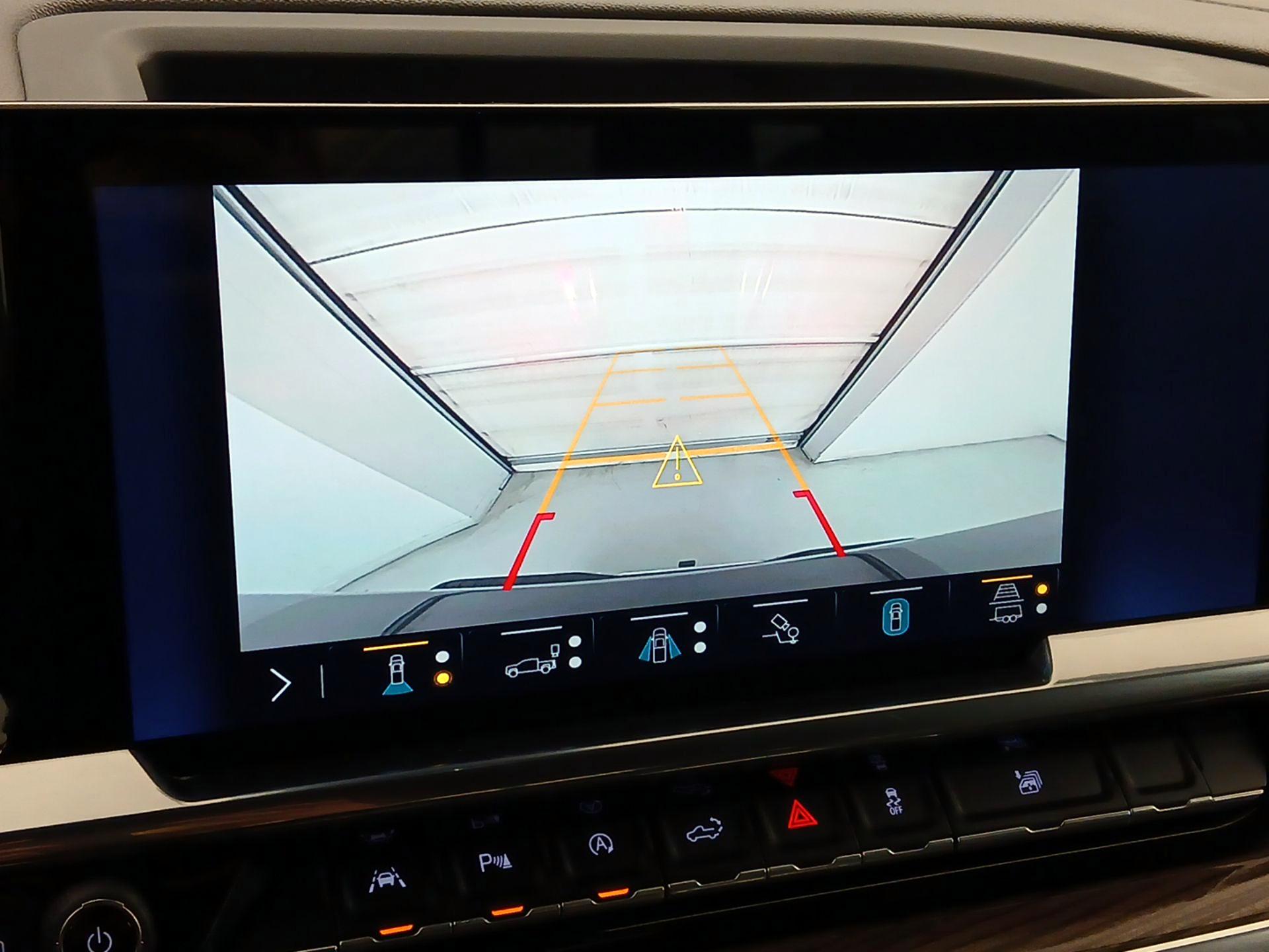 Thumbnail: 2022 Chevrolet Silverado 1500 - 15