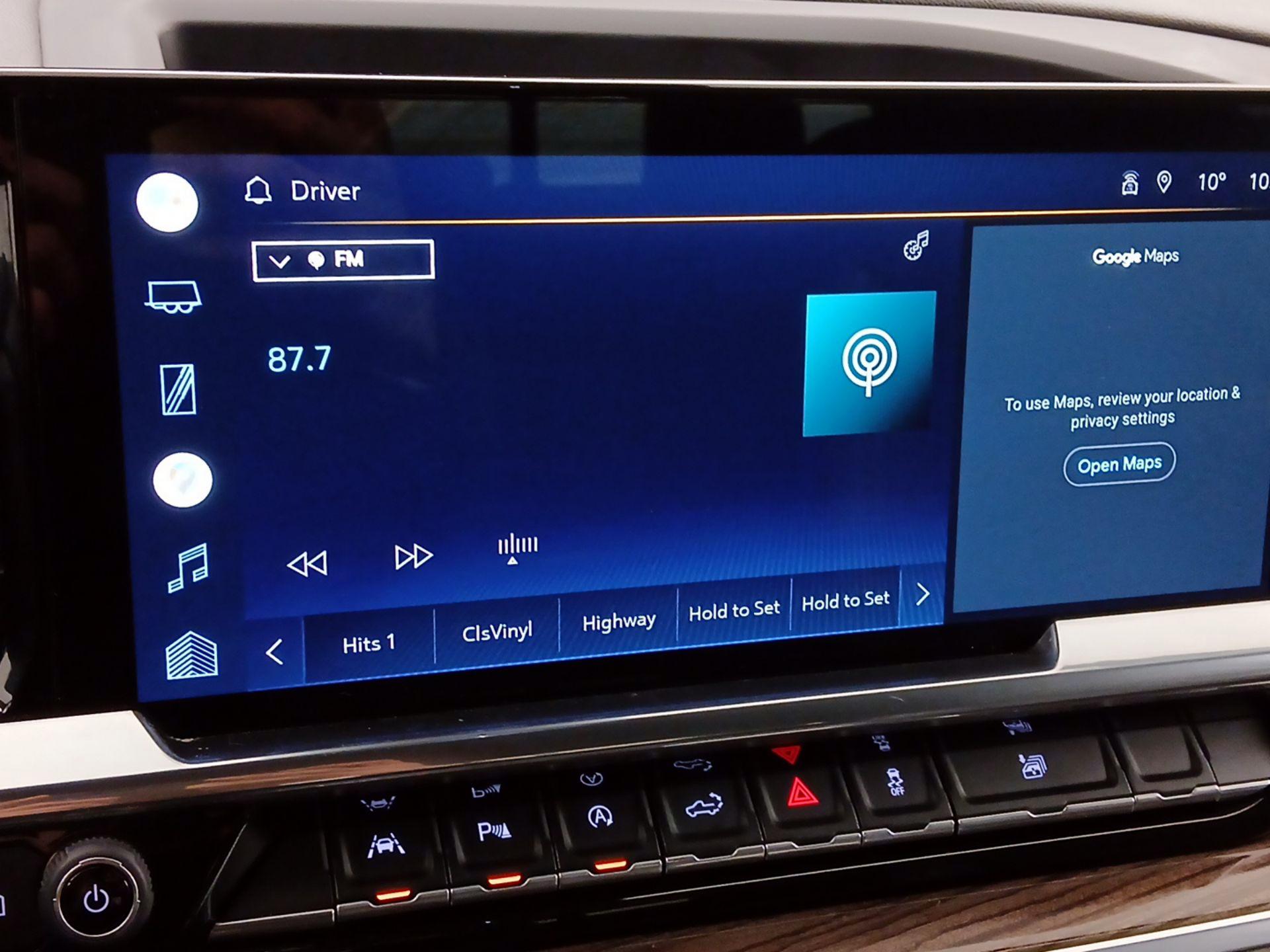 Thumbnail: 2022 Chevrolet Silverado 1500 - 16