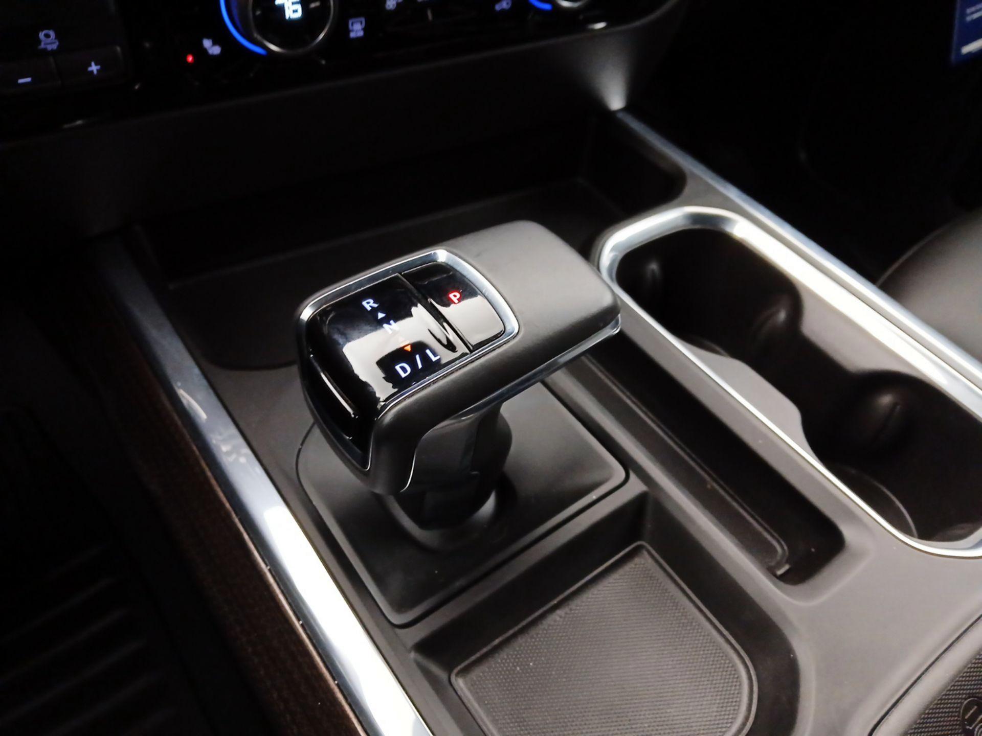 Thumbnail: 2022 Chevrolet Silverado 1500 - 18