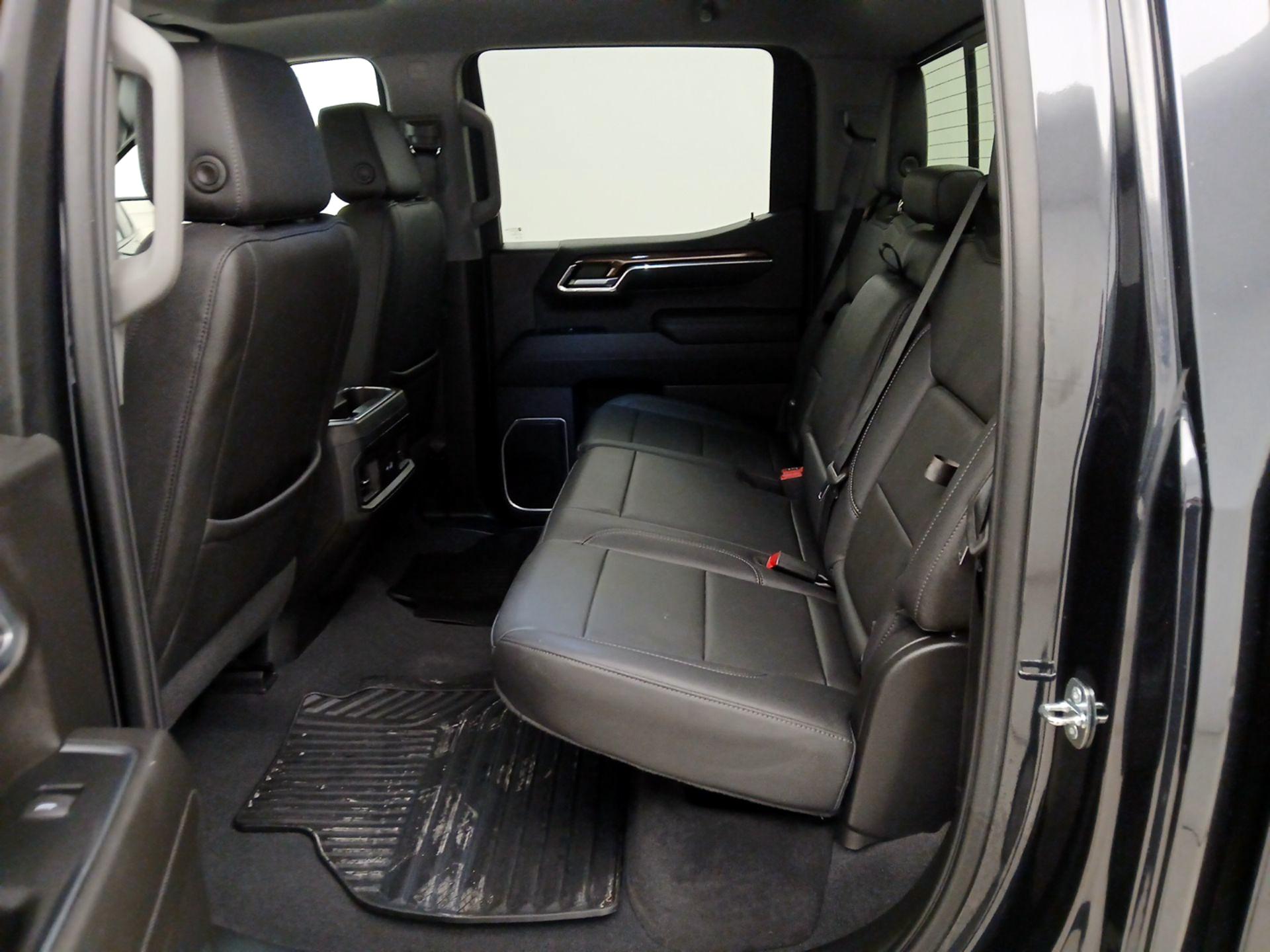 Thumbnail: 2022 Chevrolet Silverado 1500 - 20