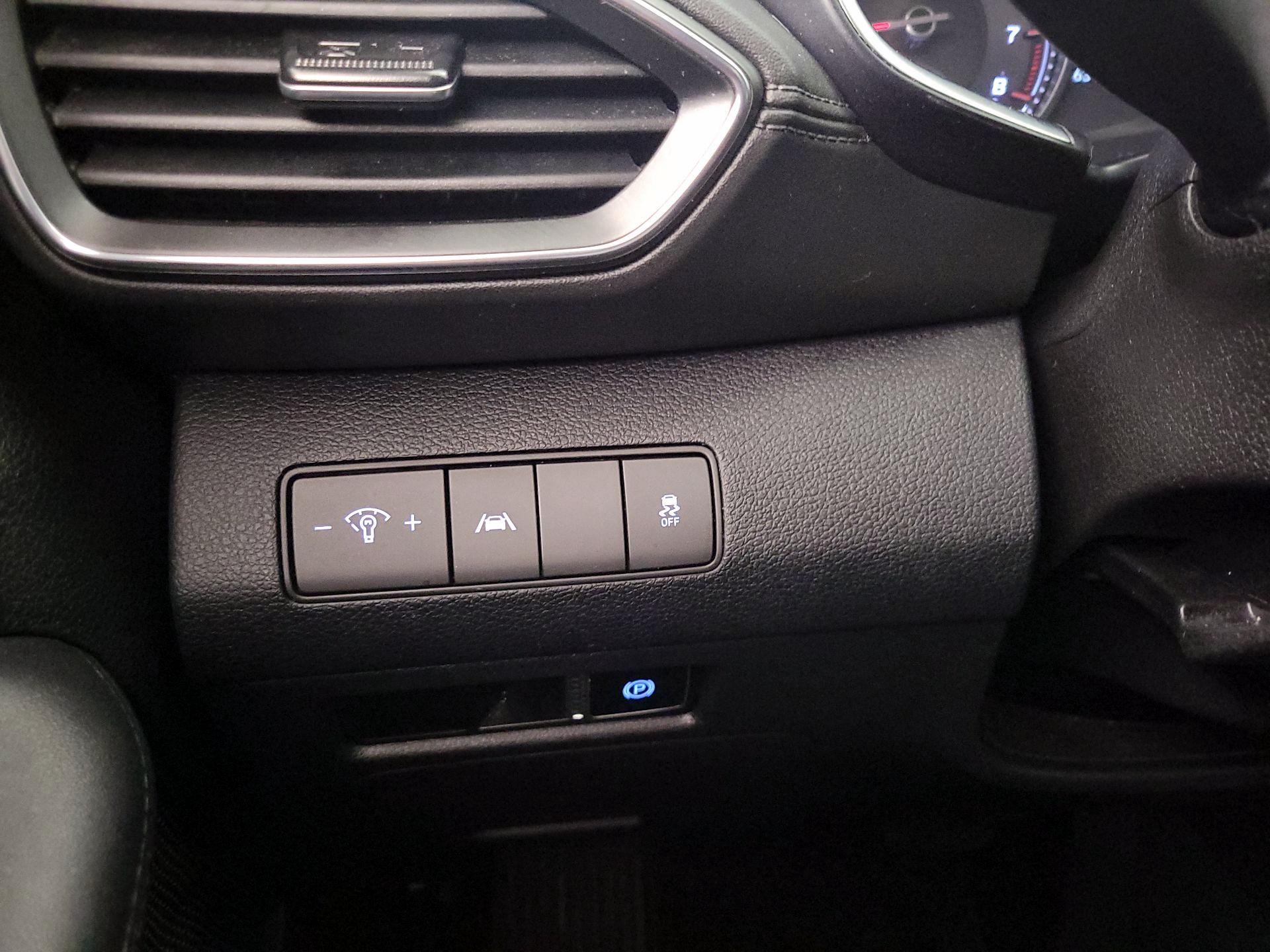 Thumbnail: 2023 Hyundai Santa Fe - 13