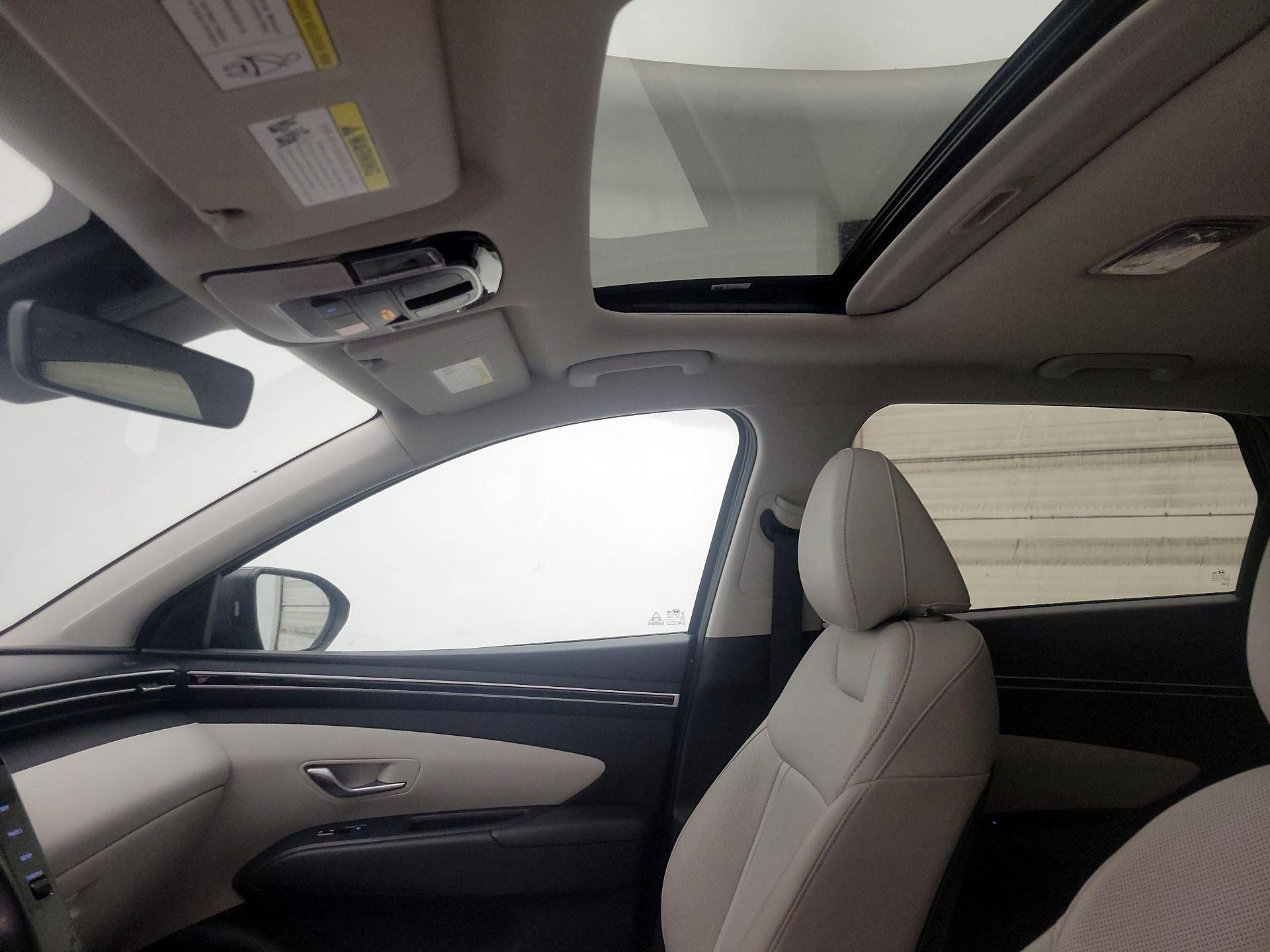 Thumbnail: 2023 Hyundai Tucson - 19