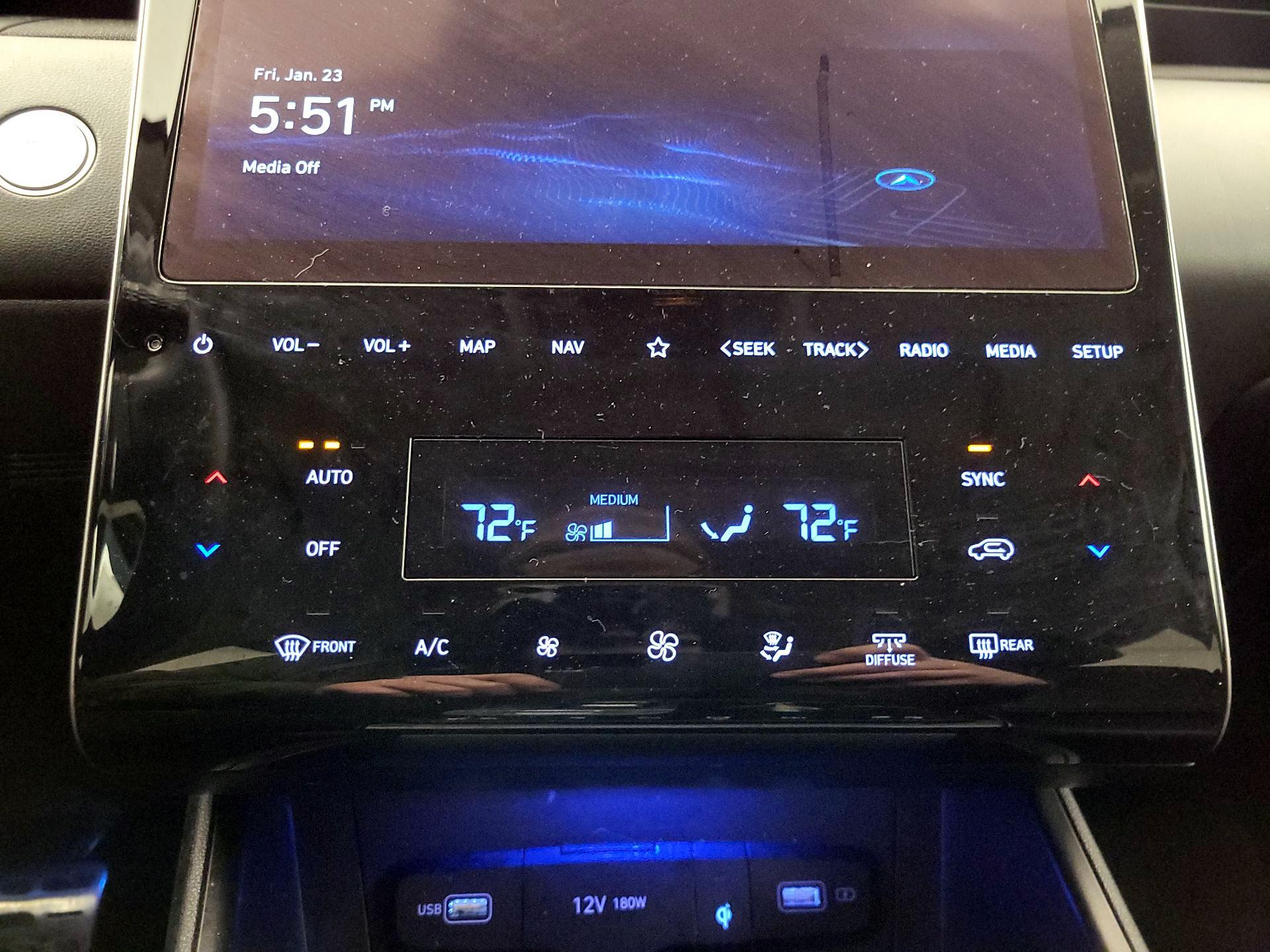 Thumbnail: 2022 Hyundai Tucson - 17