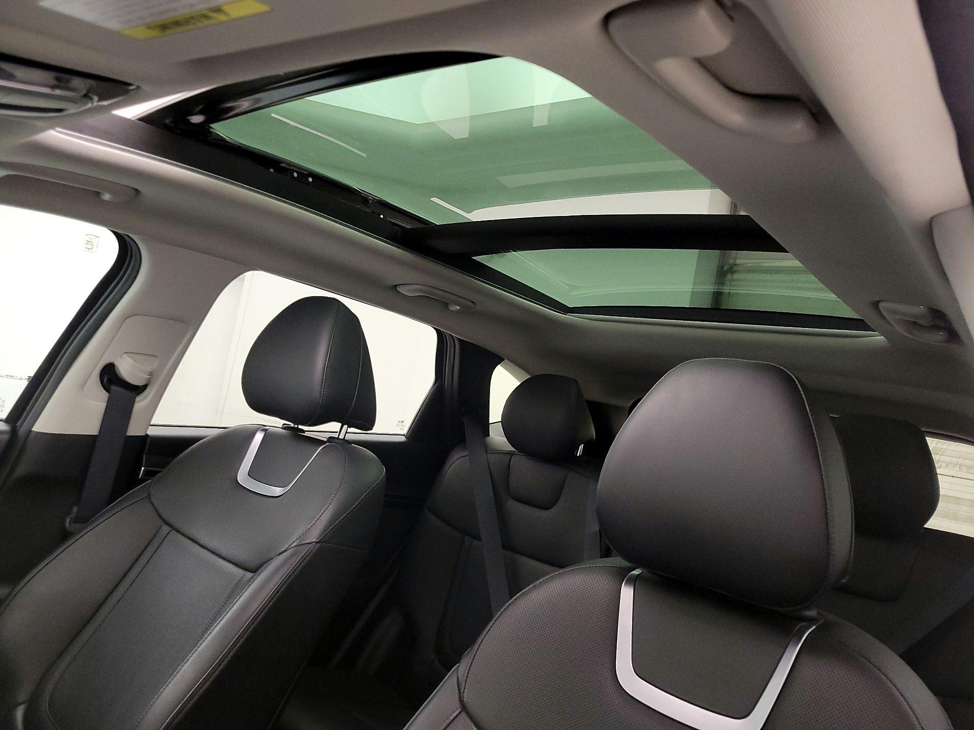 Thumbnail: 2022 Hyundai Tucson - 20