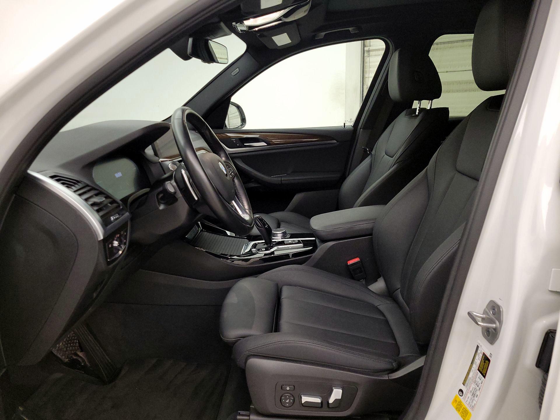 Thumbnail: 2021 BMW X3 - 11