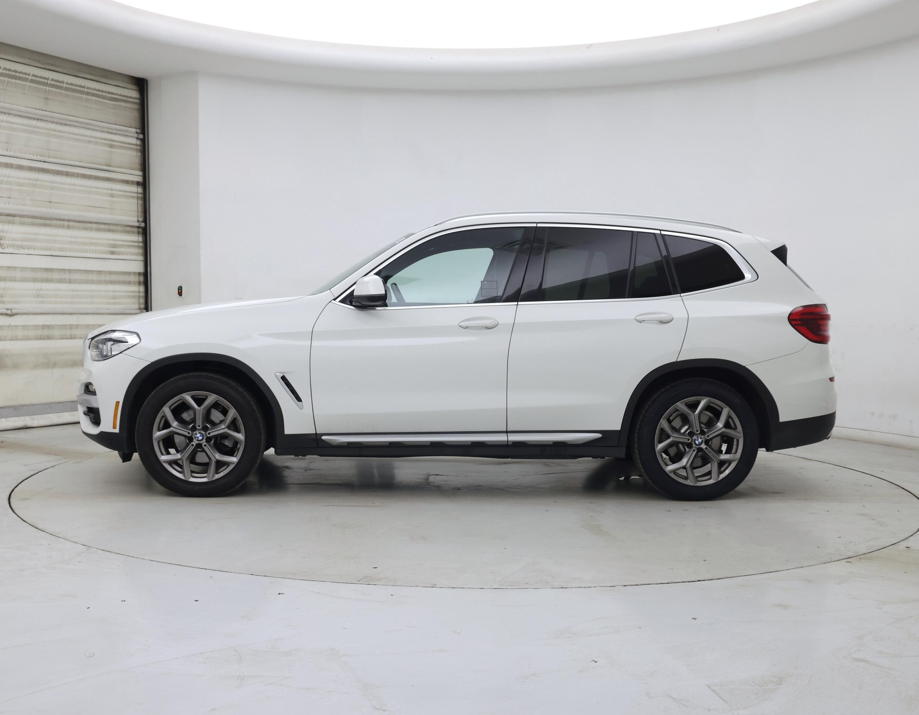 Thumbnail: 2021 BMW X3 - 3