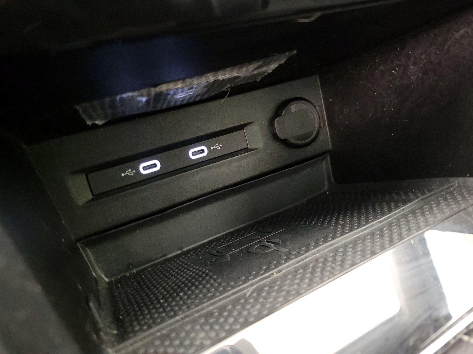 Thumbnail: 2024 Volkswagen Taos - 18