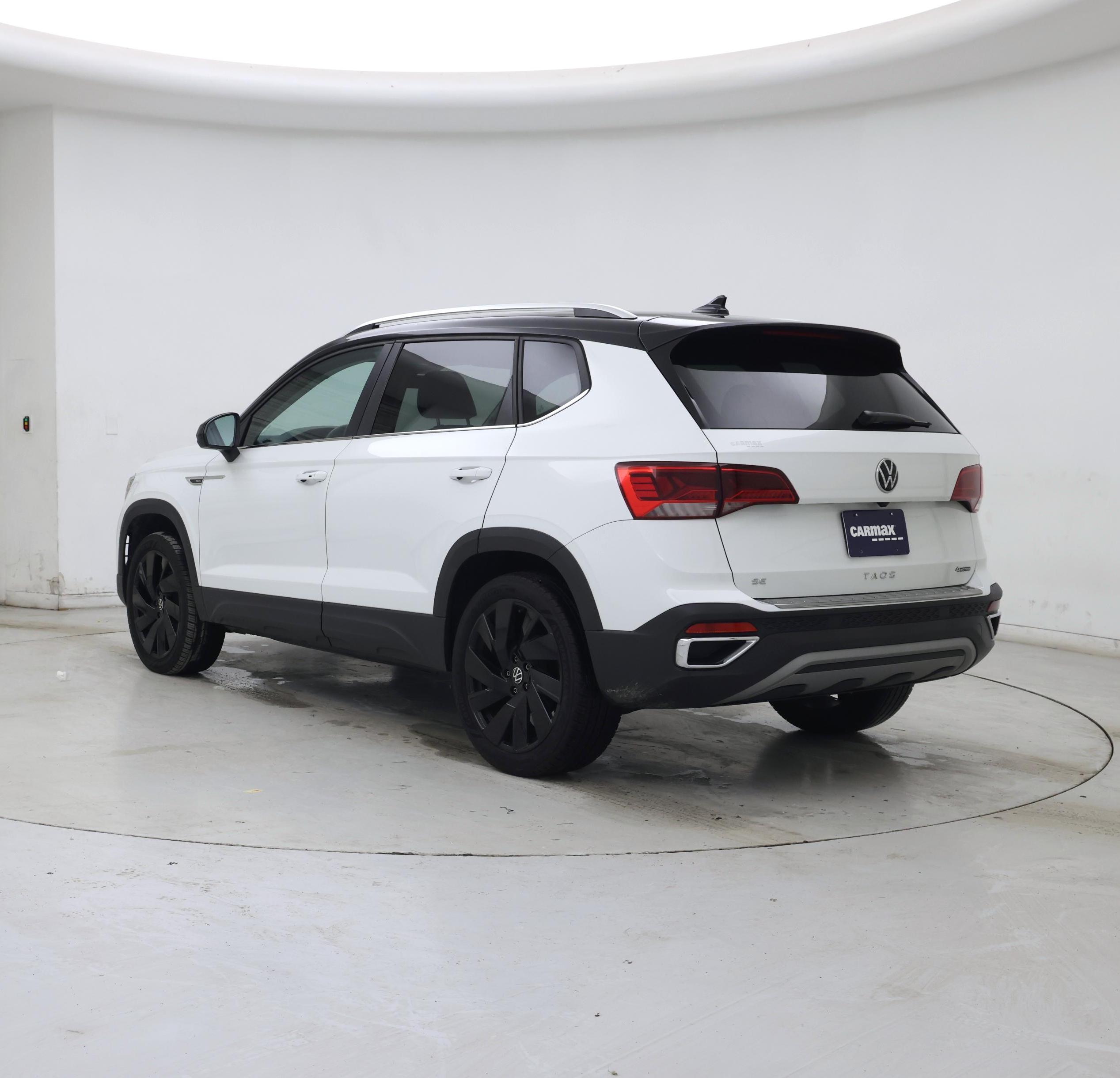 Thumbnail: 2024 Volkswagen Taos - 2