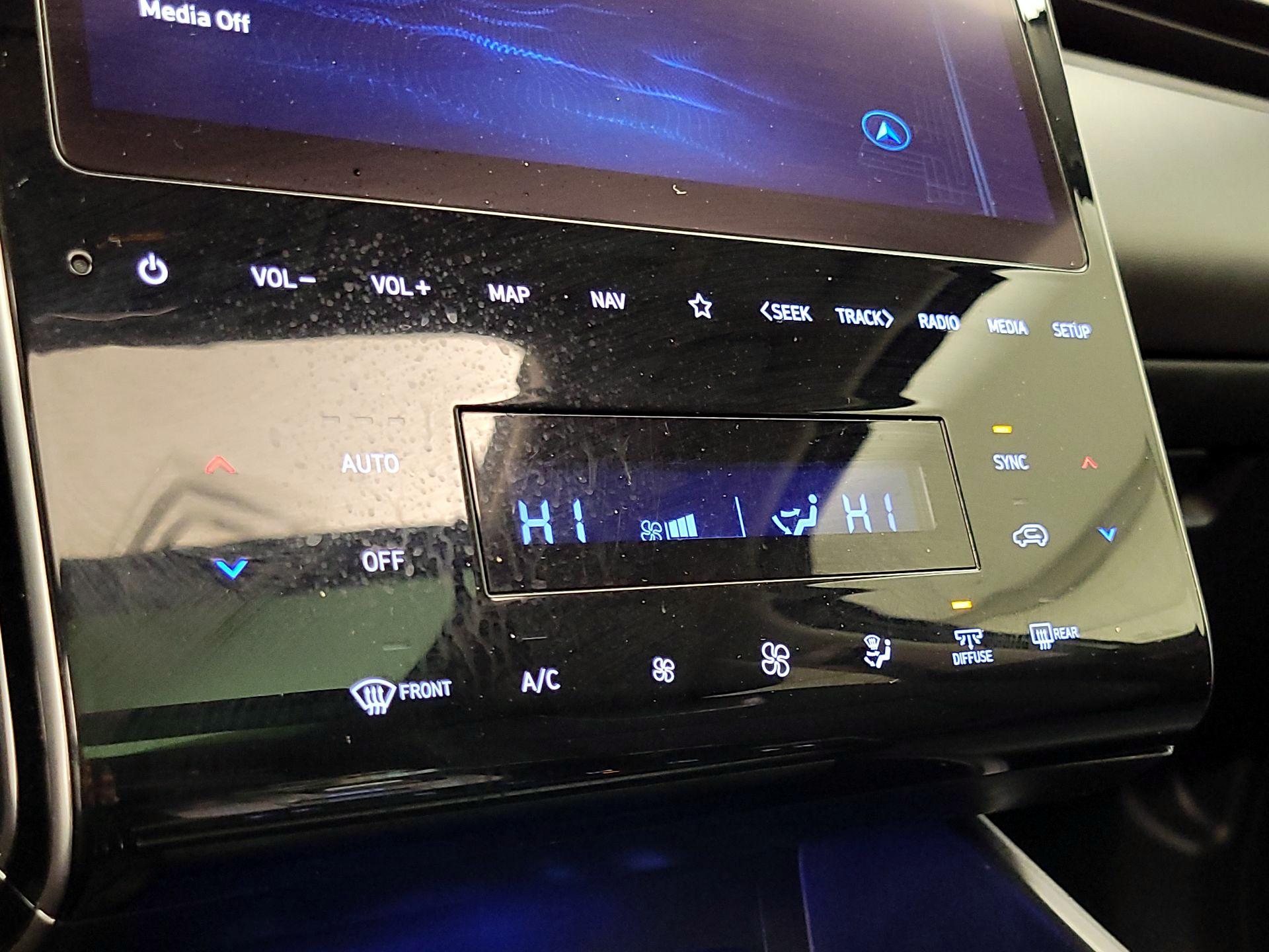 Thumbnail: 2023 Hyundai Tucson - 16